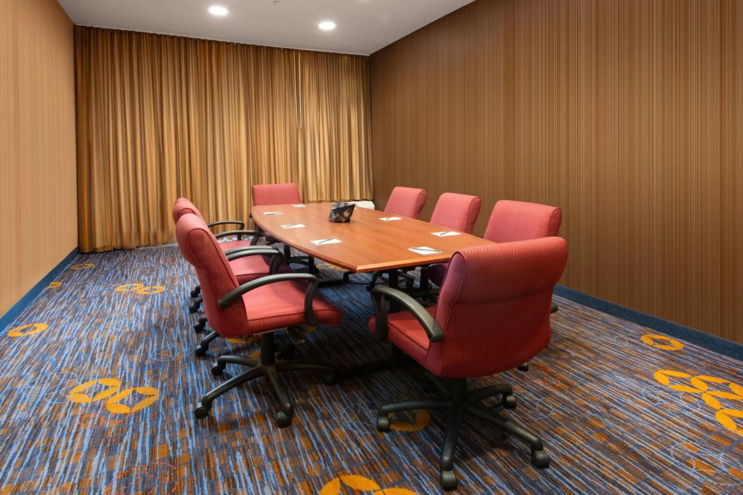 Meeting/conference room in Courtyard by Marriott Dallas Plano in Legacy Park