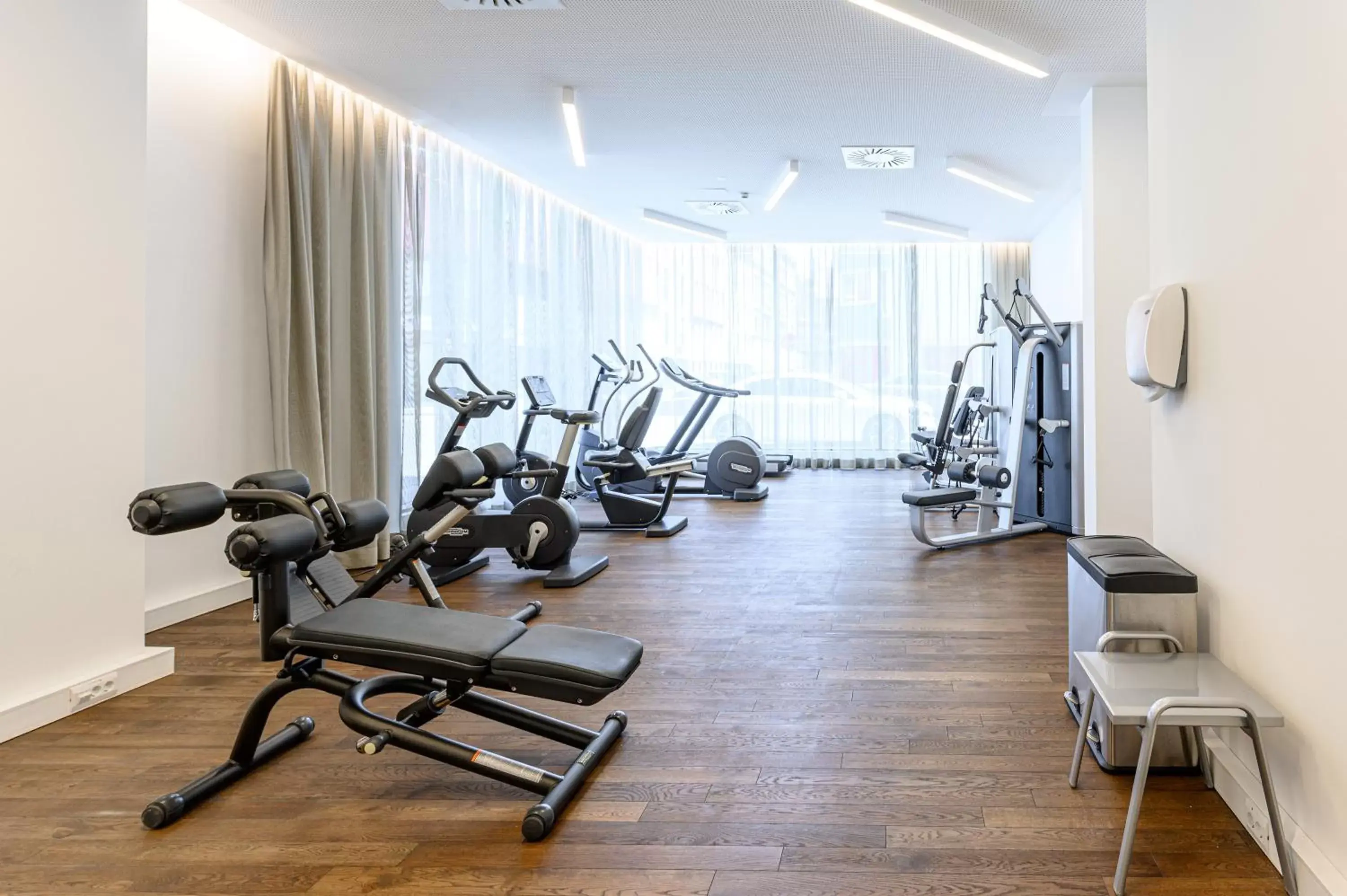 Fitness centre/facilities in Hotel Caroline Fitness centre/facilities in Hotel Caroline