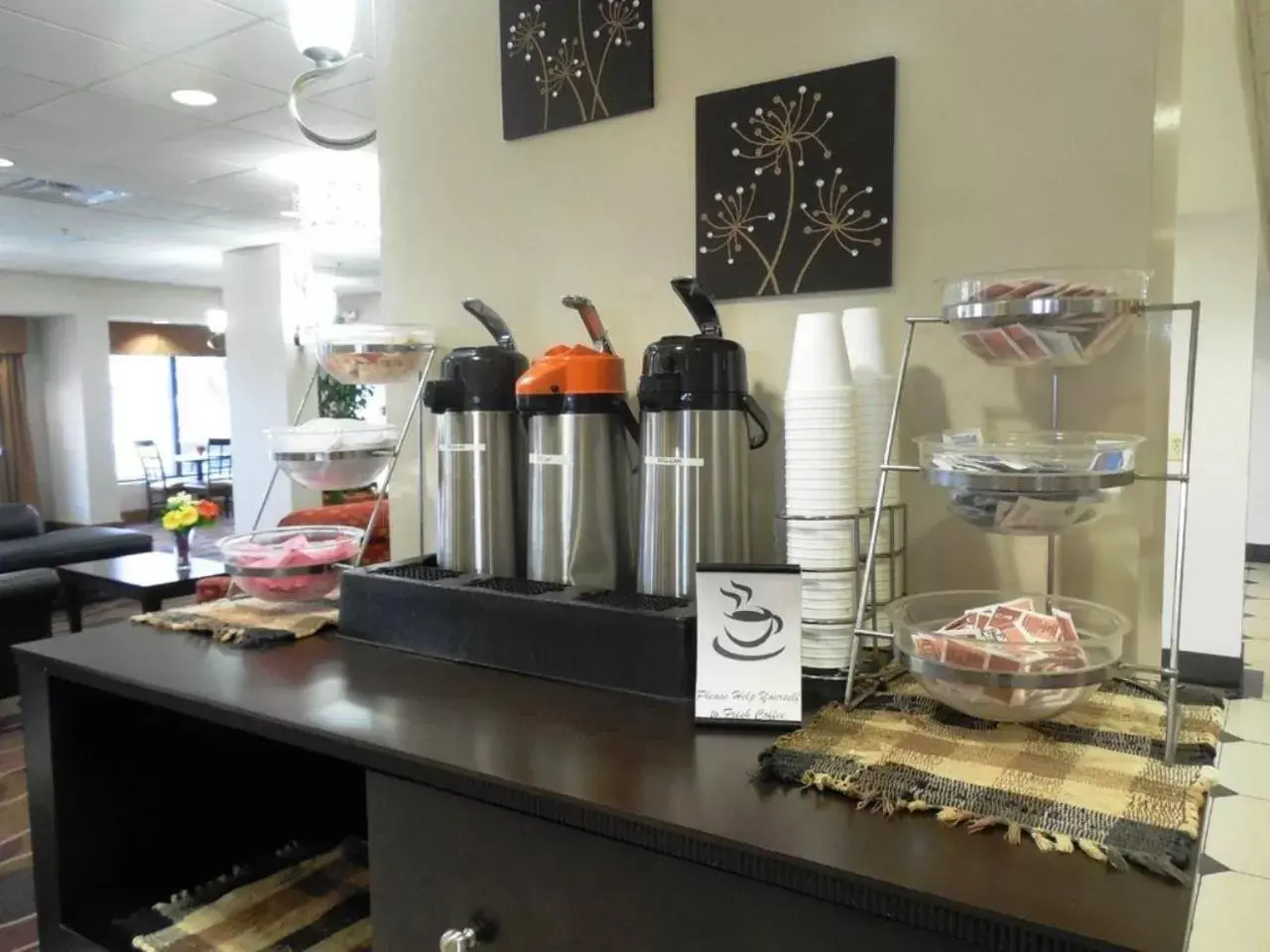 Coffee/tea facilities in Motel 6-Pine Bluff, AR