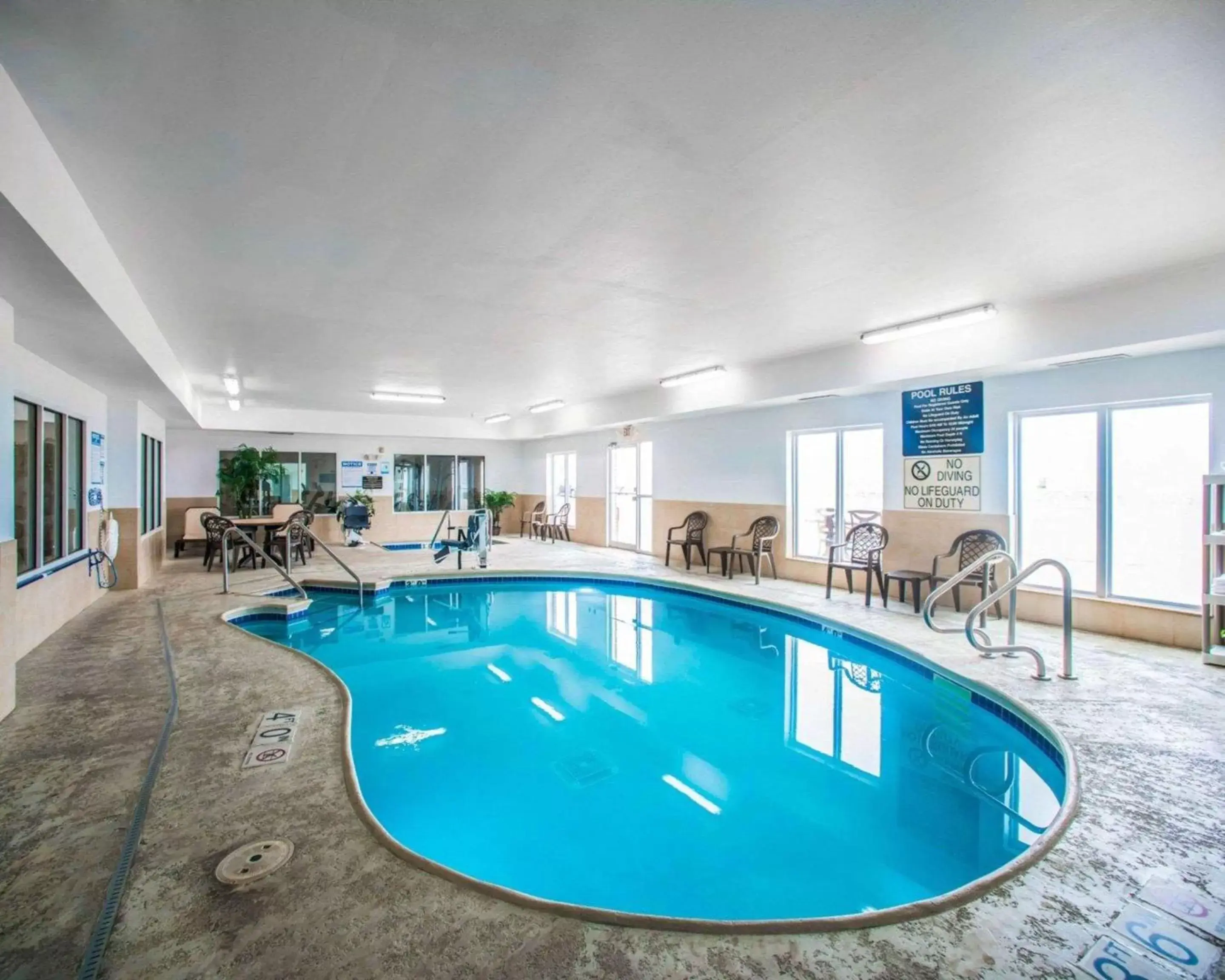 On site, Swimming Pool in Sleep Inn & Suites Washington near Peoria