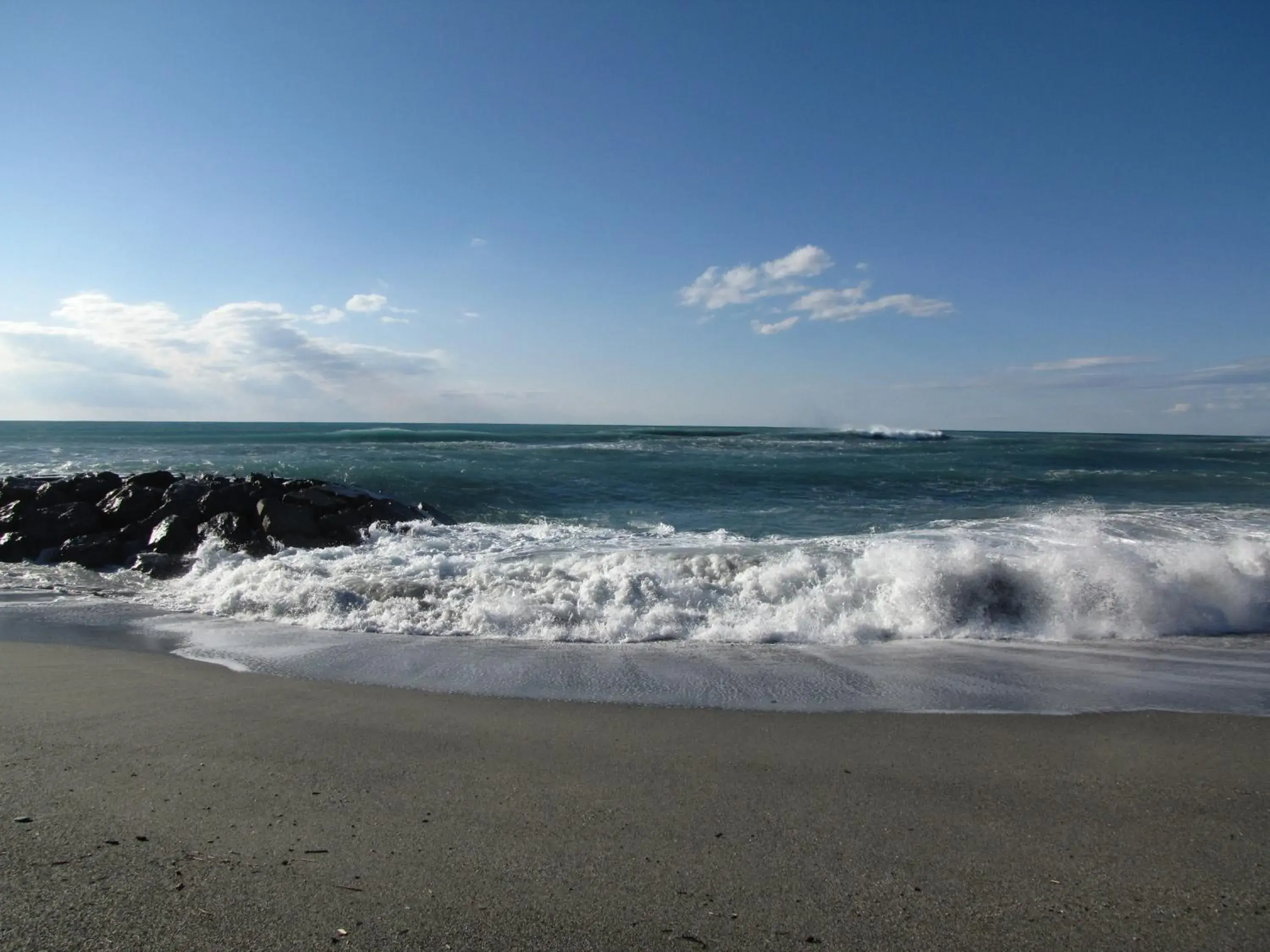 Facade/entrance, Beach in Hotel La Tonnara