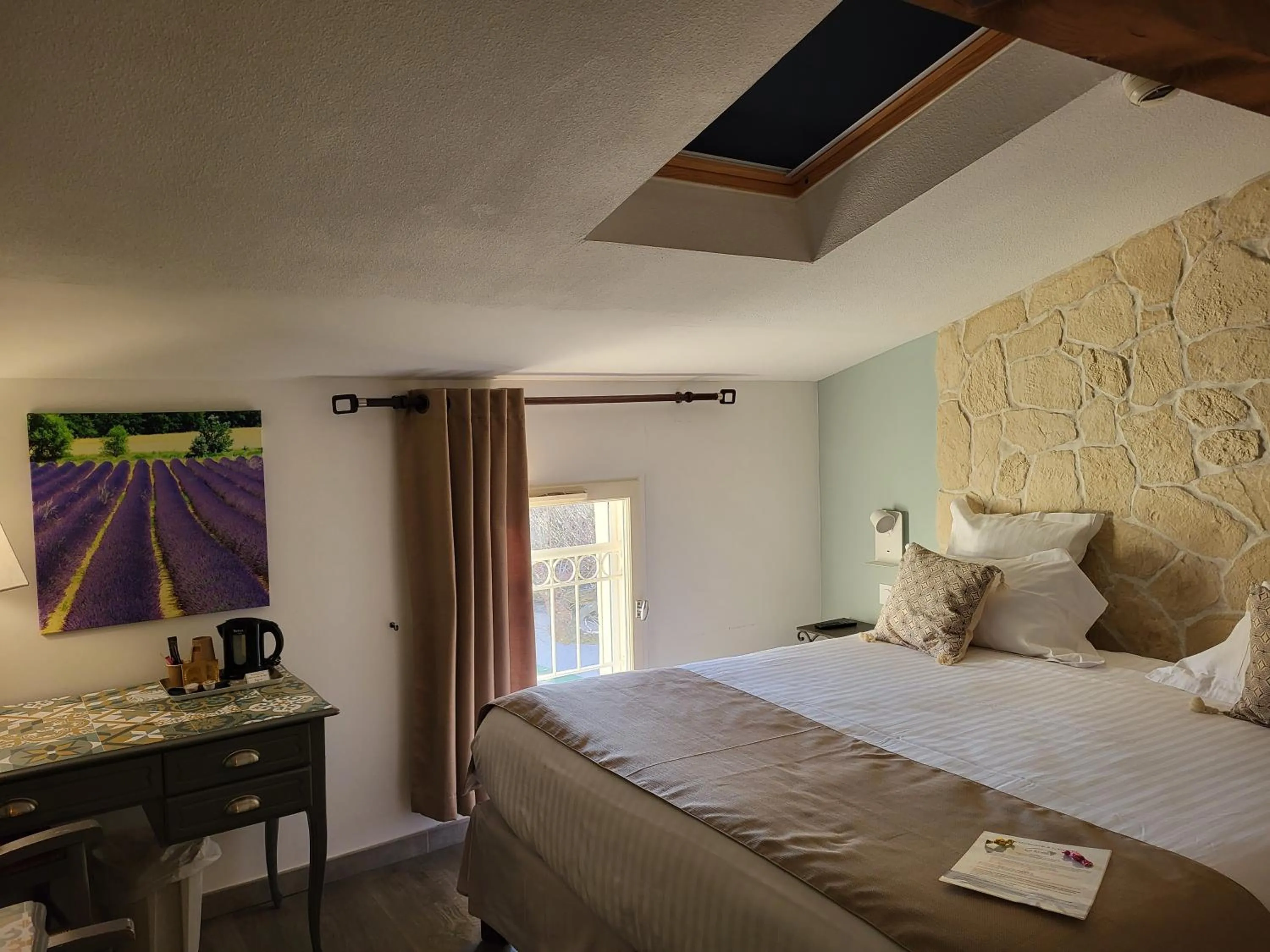 Bedroom, Bed in Logis Hotel la Ferme