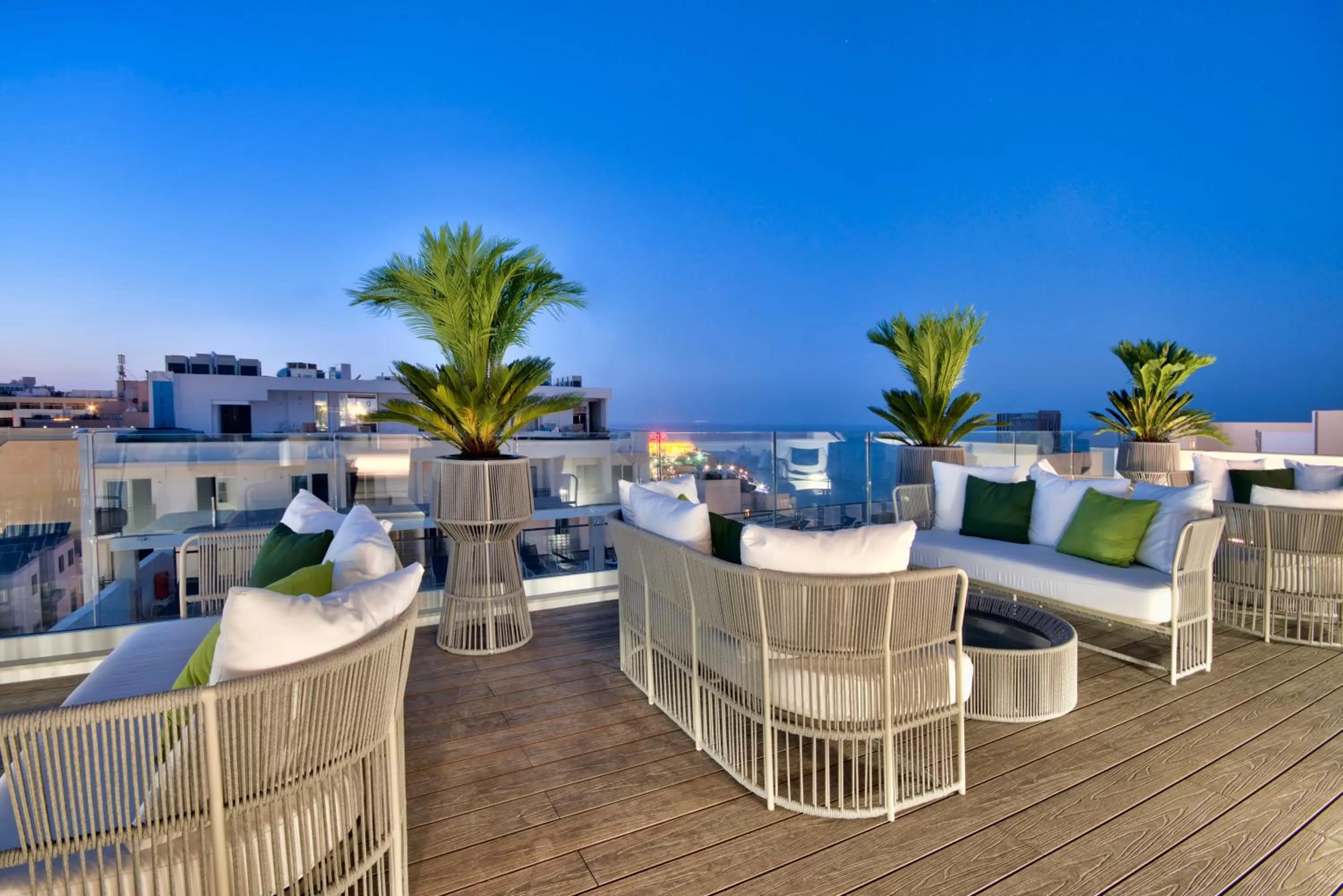 Swimming pool in Hotel Valentina