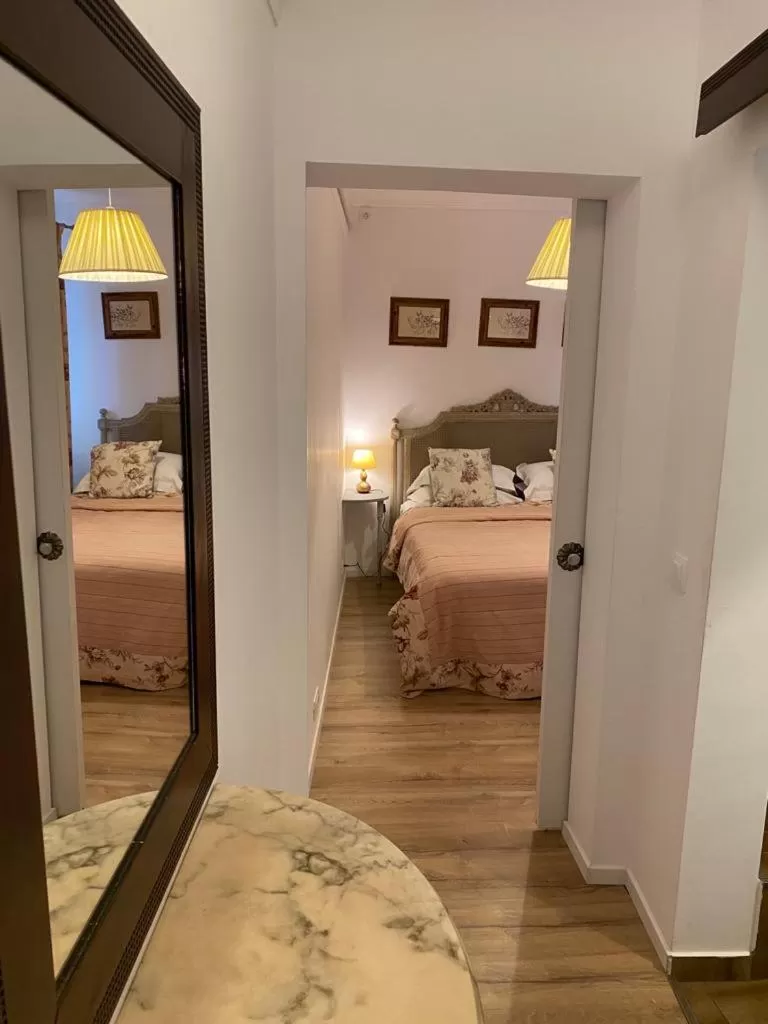 Grand Boutique Hotel