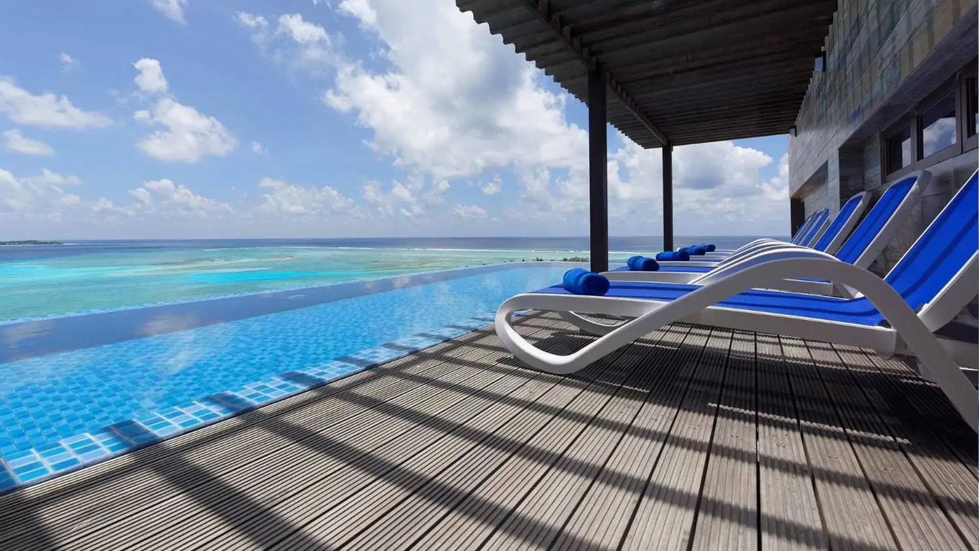 Swimming Pool in Arena Beach Hotel