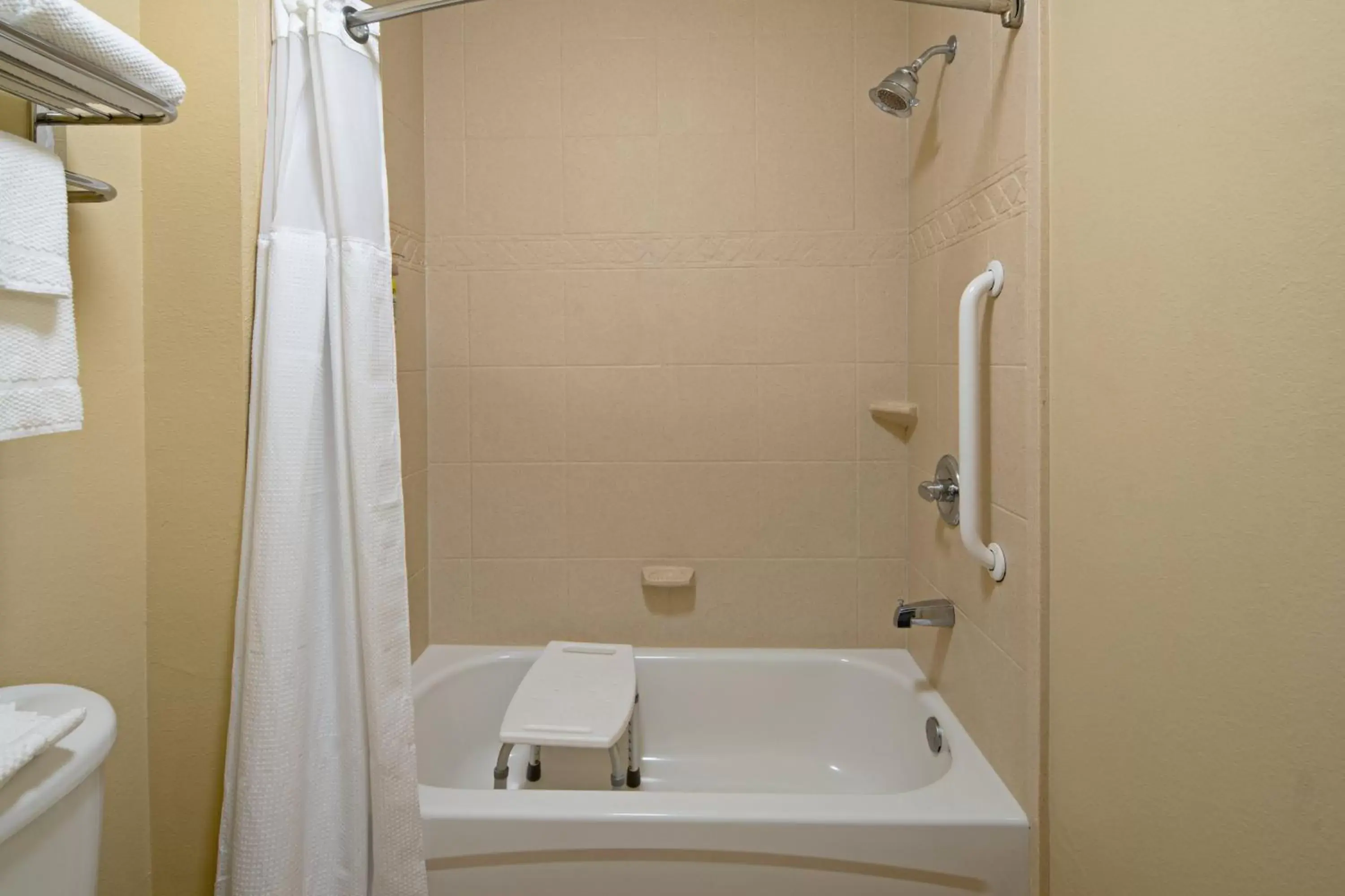 Bathroom in Staybridge Suites Palmdale, an IHG Hotel
