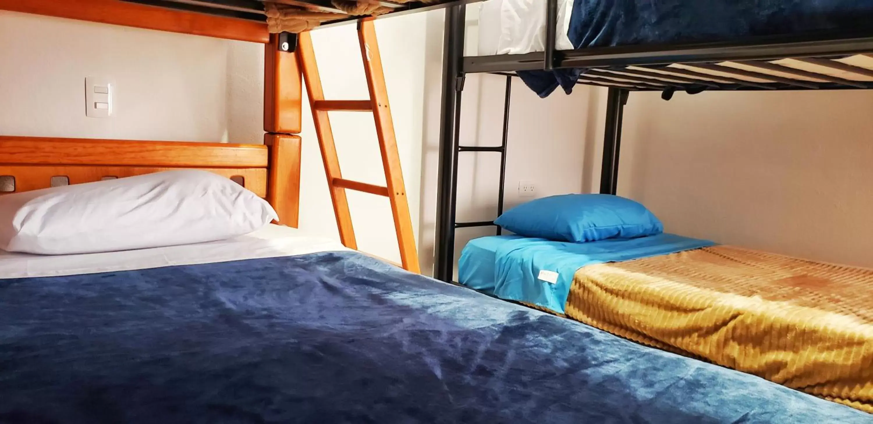 Bedroom, Bunk Bed in MESON AMELIA