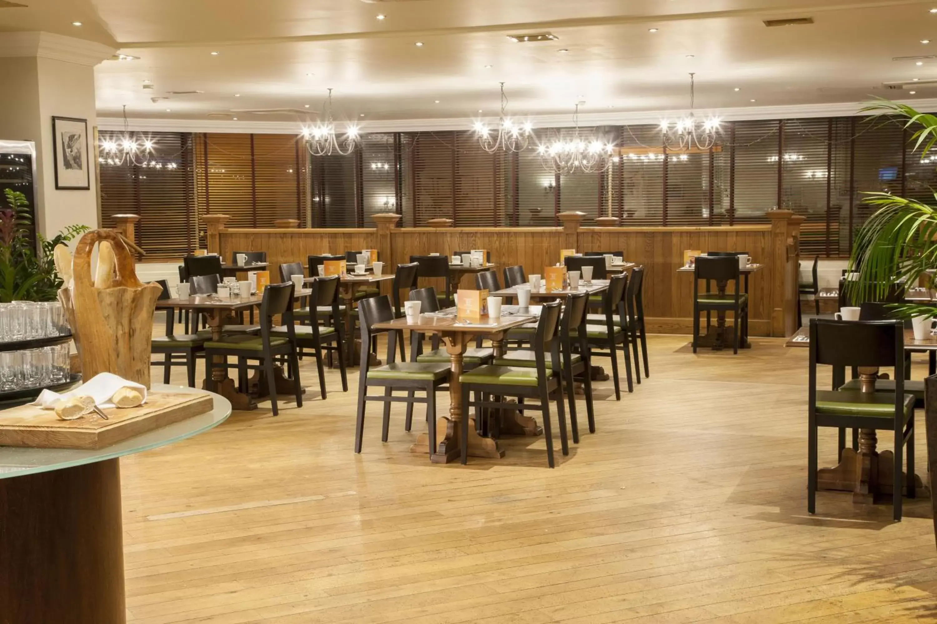 Restaurant/Places to Eat in Holiday Inn York, an IHG Hotel