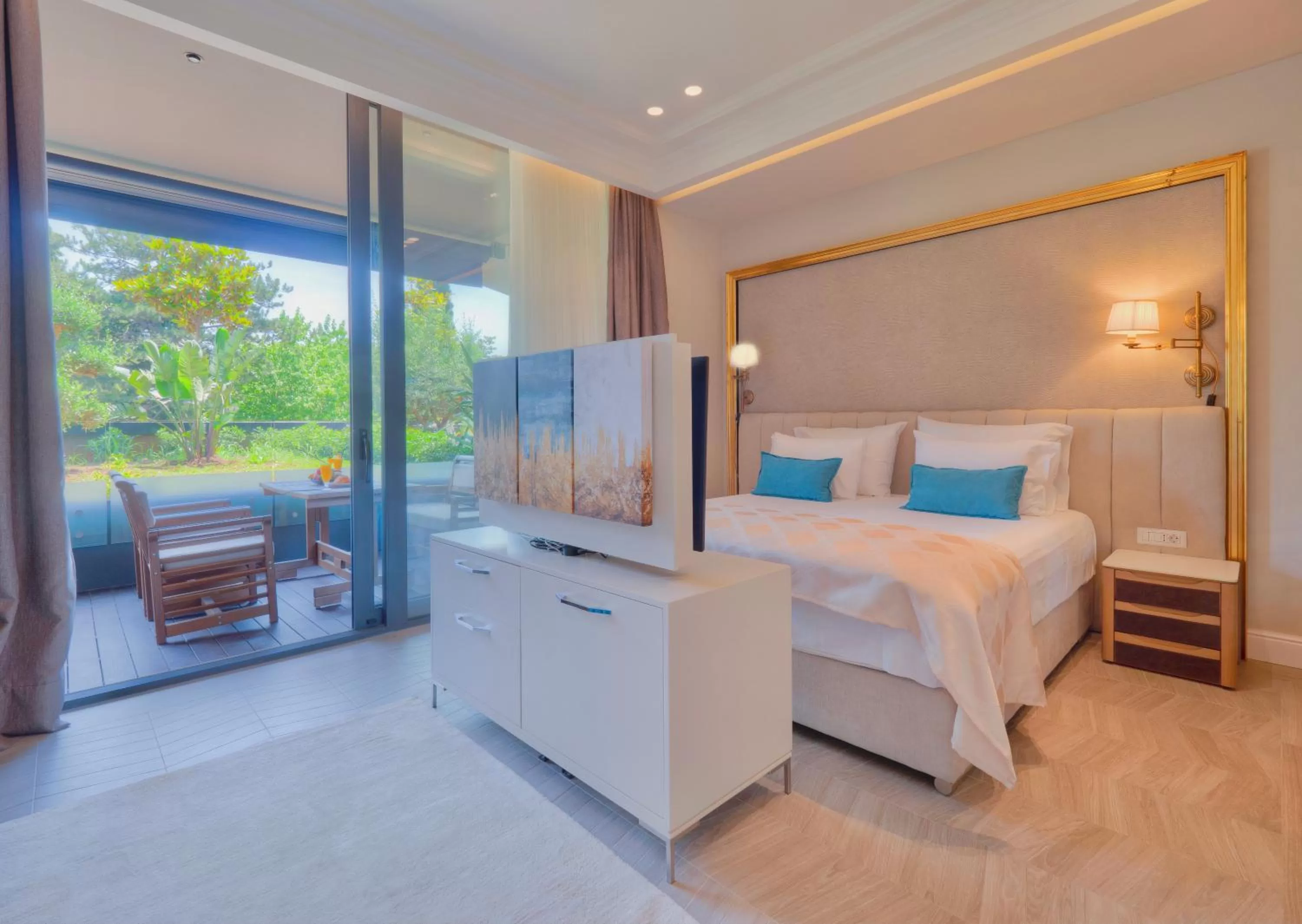 Photo of the whole room in Apartments PERLA Budva