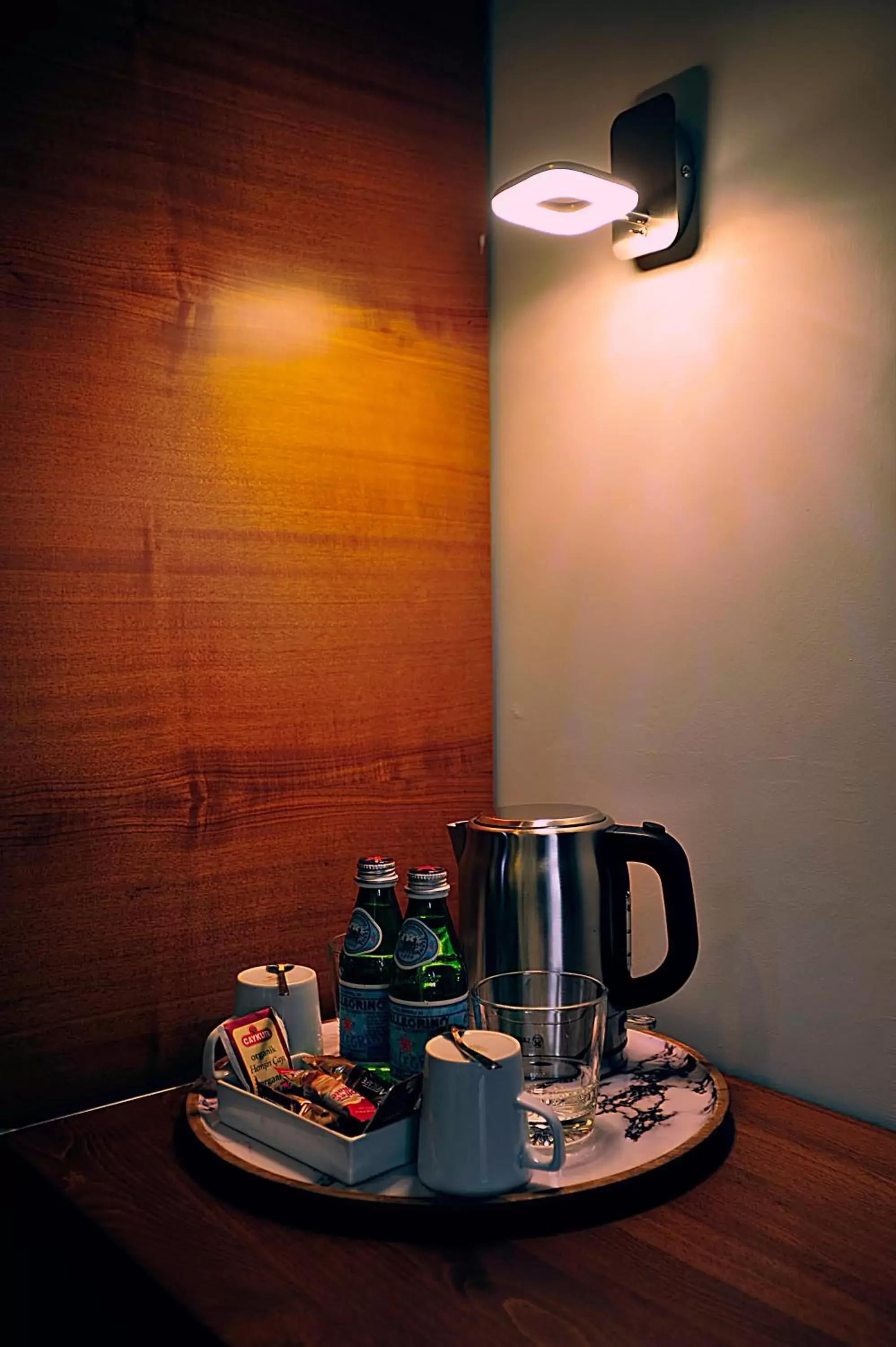 Coffee/tea facilities in Parkhouse Hotel & Spa