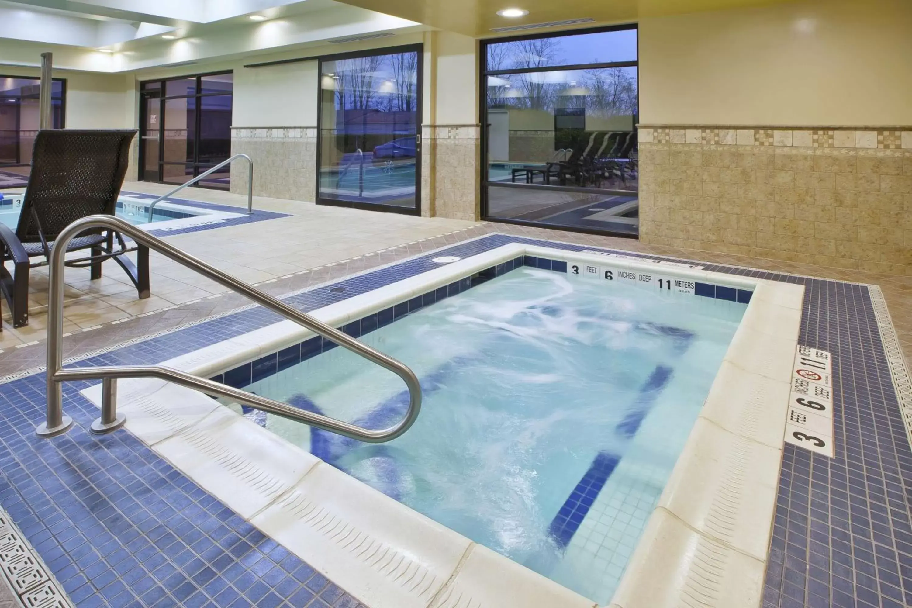 Sports, Swimming Pool in Hampton Inn & Suites Plattsburgh