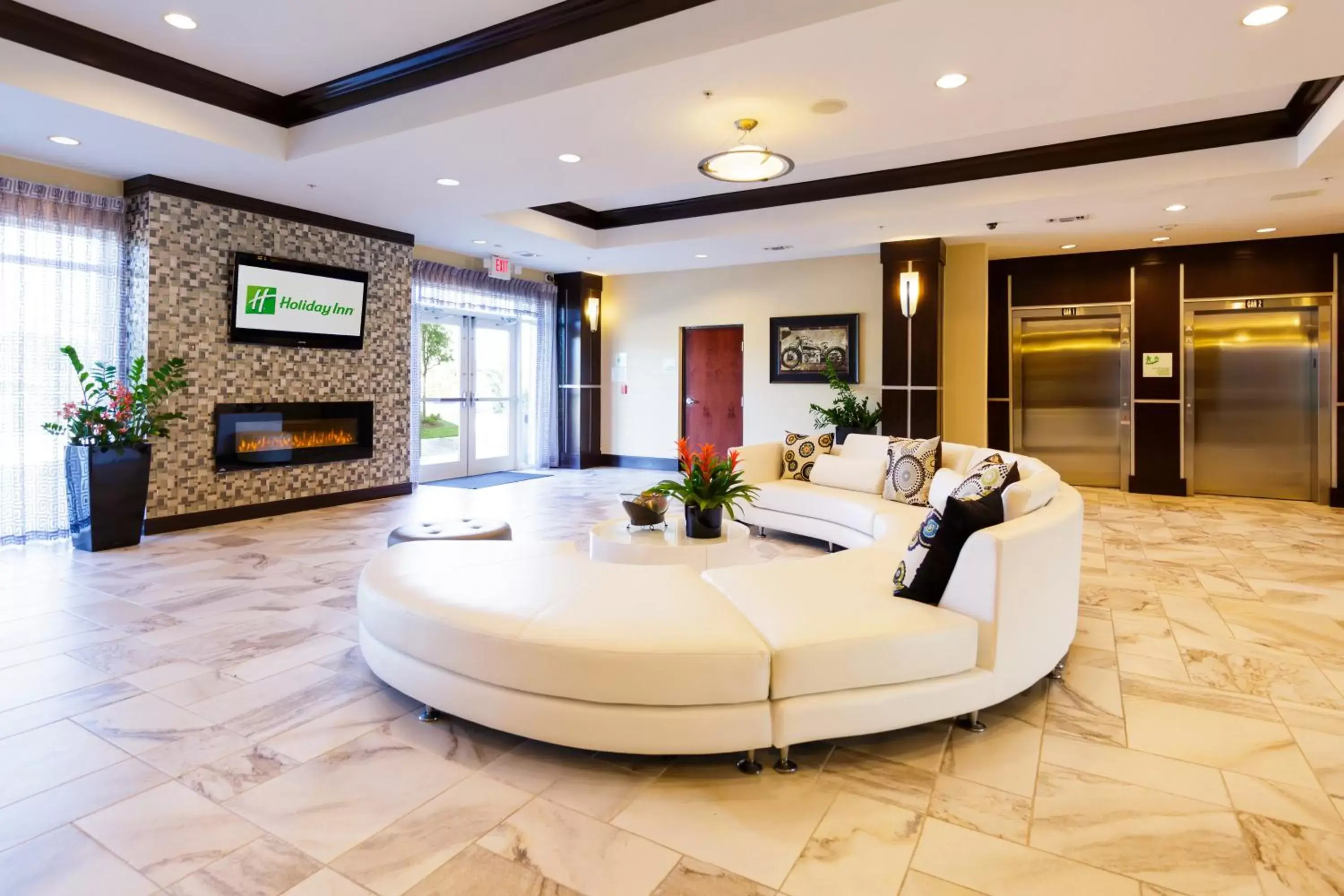 Property building, Lobby/Reception in Holiday Inn Houston-Webster, an IHG Hotel