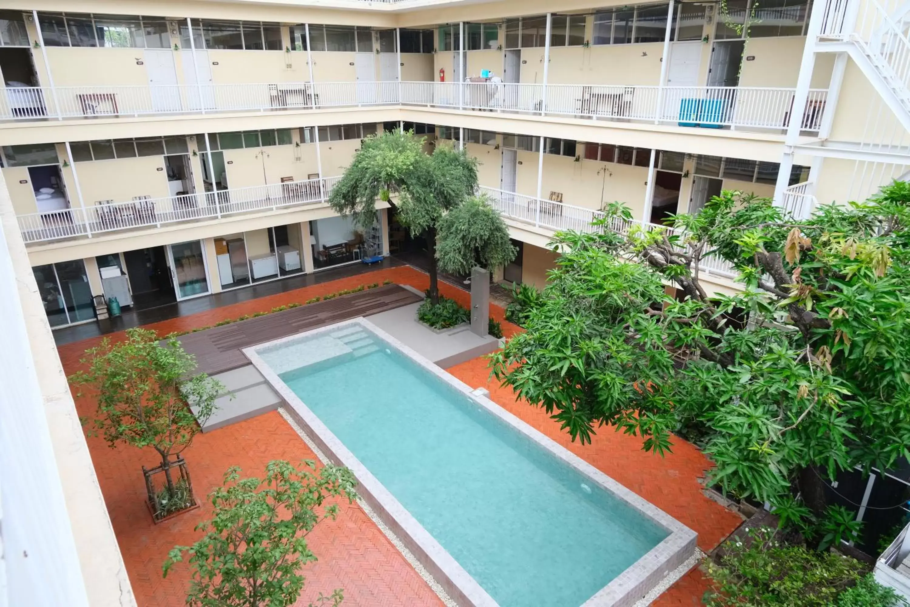 Swimming pool, Pool View in Feung Nakorn Balcony Rooms and Cafe
