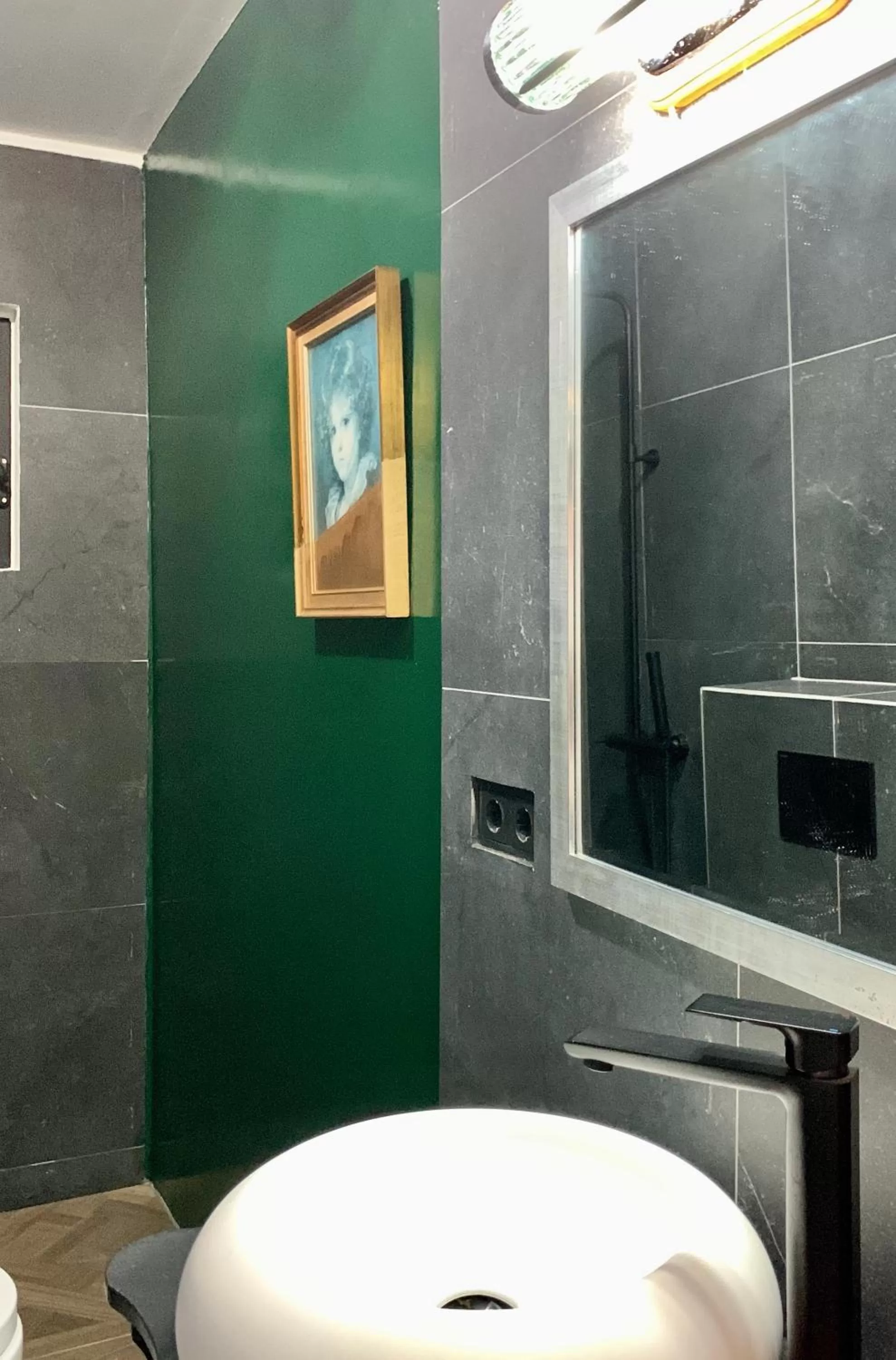 Bathroom in THUISHAVEN boutique mini-resort - fantastic garden and large pool - adults only