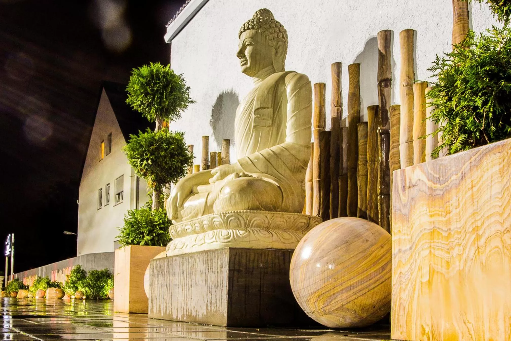 Facade/entrance in Naam Hotel & Apartments Frankfurt City-Messe Airport