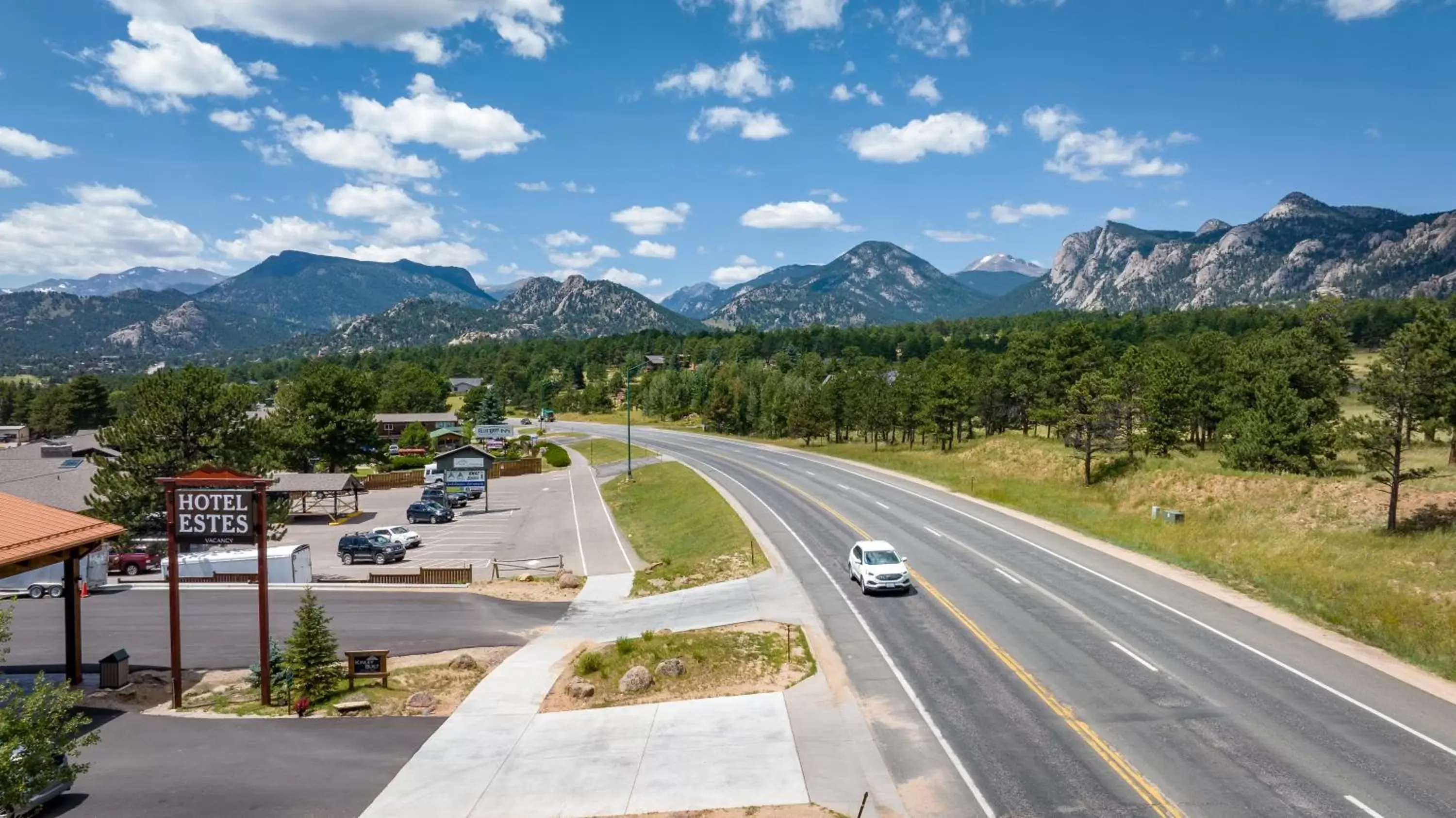 Mountain View in Hotel Estes