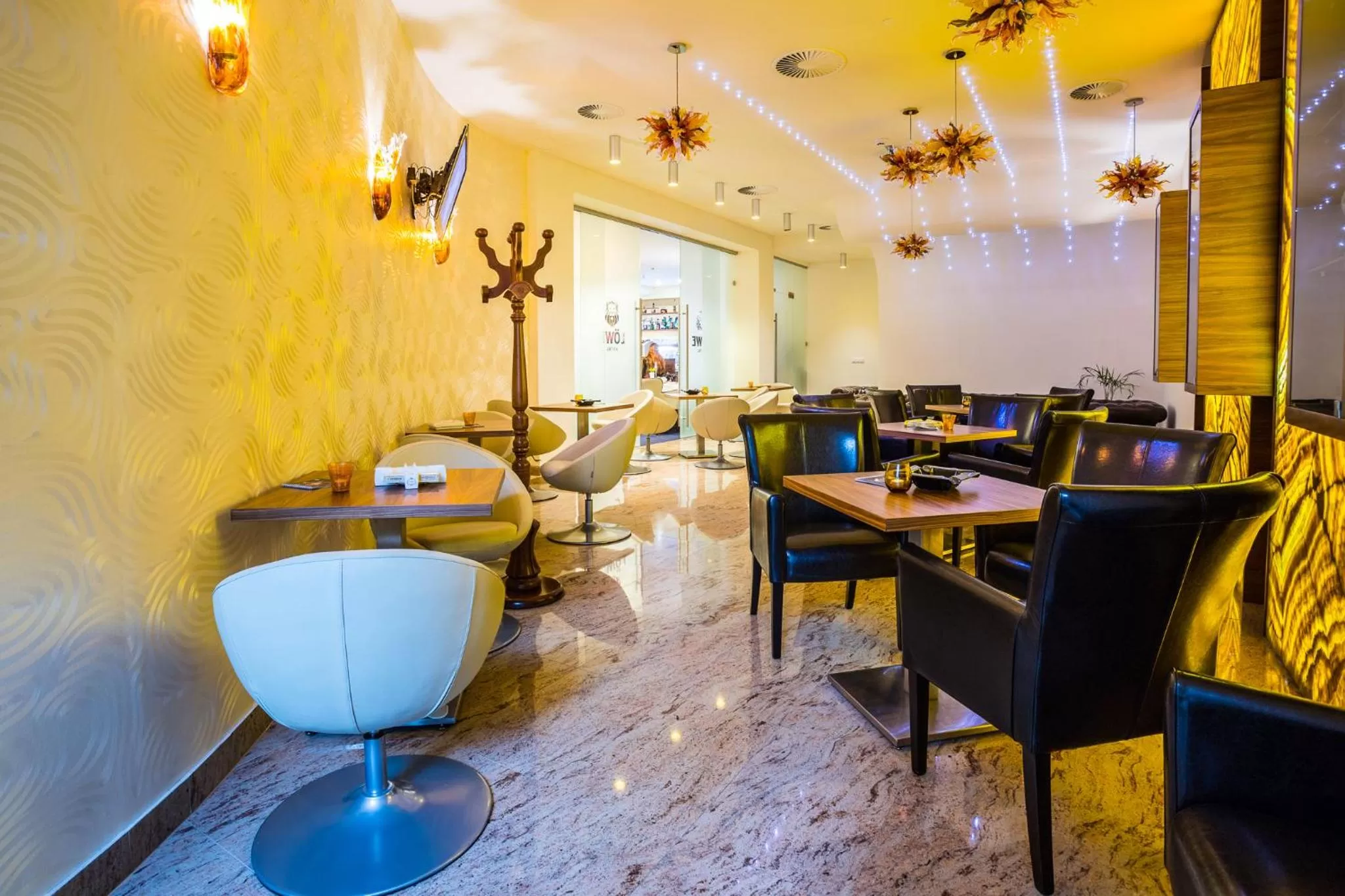 Lounge or bar in WELLNESS HOTEL LÖWE