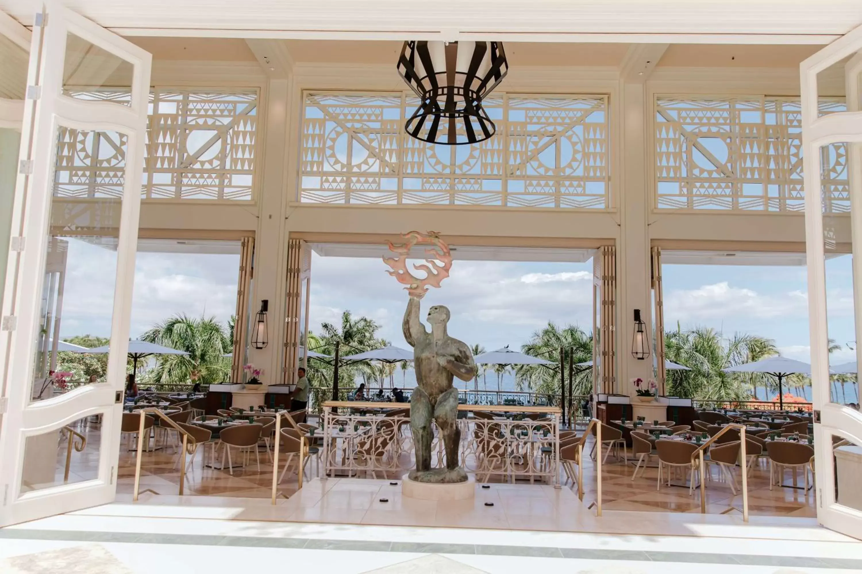 Dining area, Restaurant/Places to Eat in Grand Wailea Resort Hotel & Spa, A Waldorf Astoria Resort