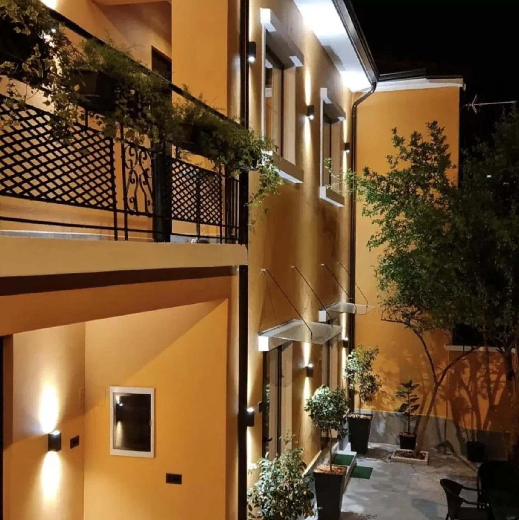 Facade/entrance in Vila Jasmine