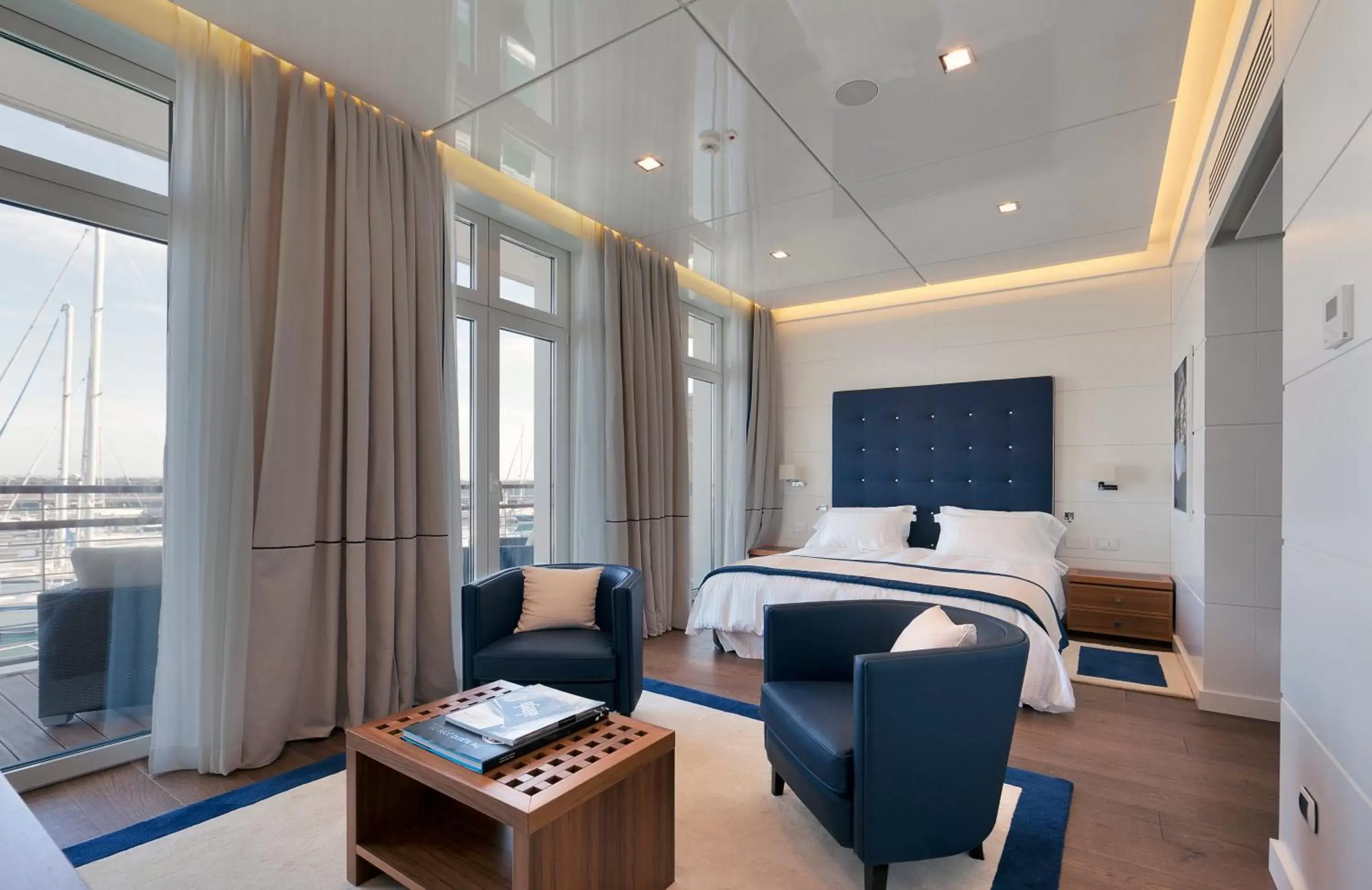 Bedroom in Yacht Club Marina Di Loano