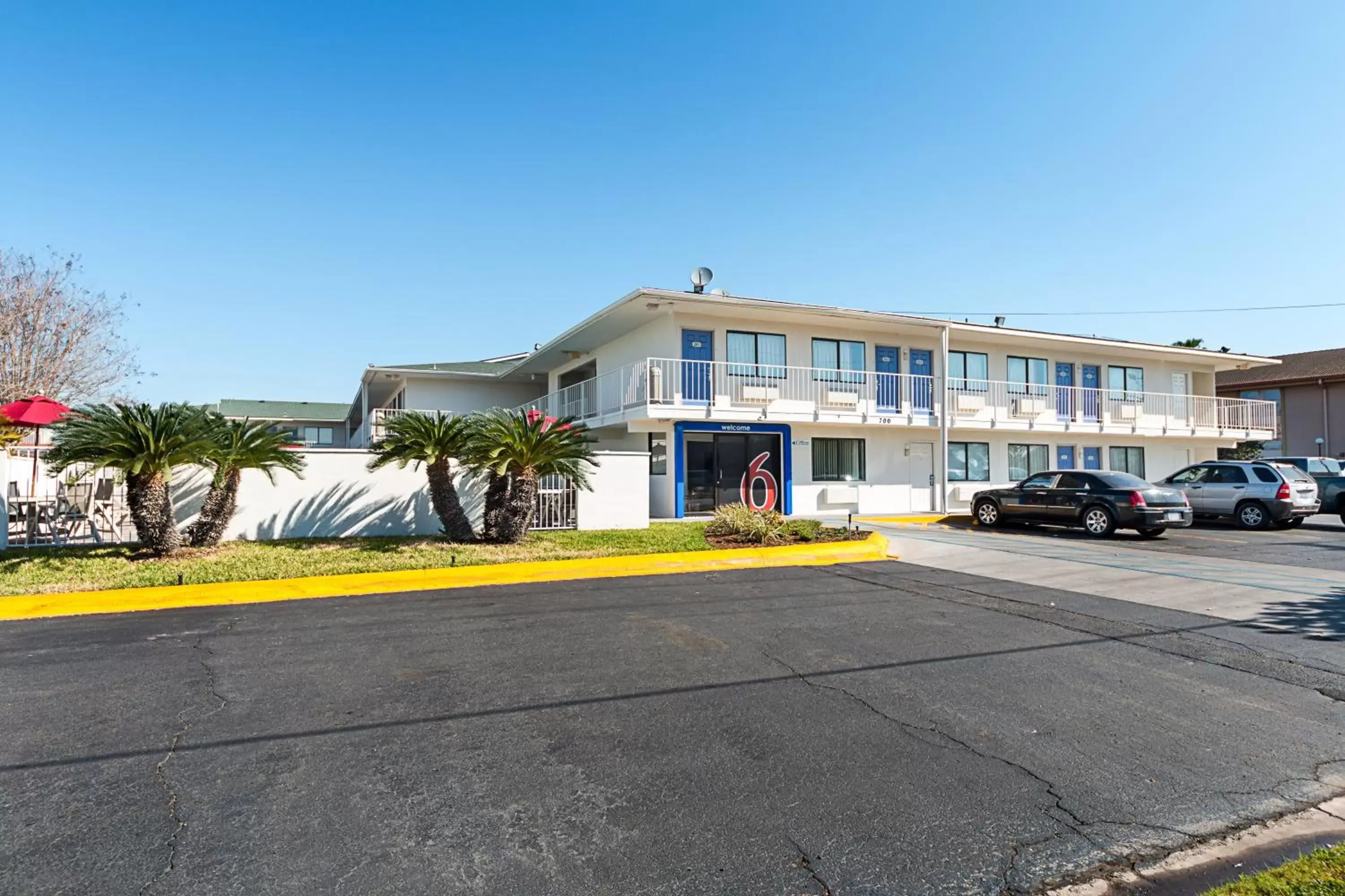 Property Building in Motel 6-Mcallen, TX