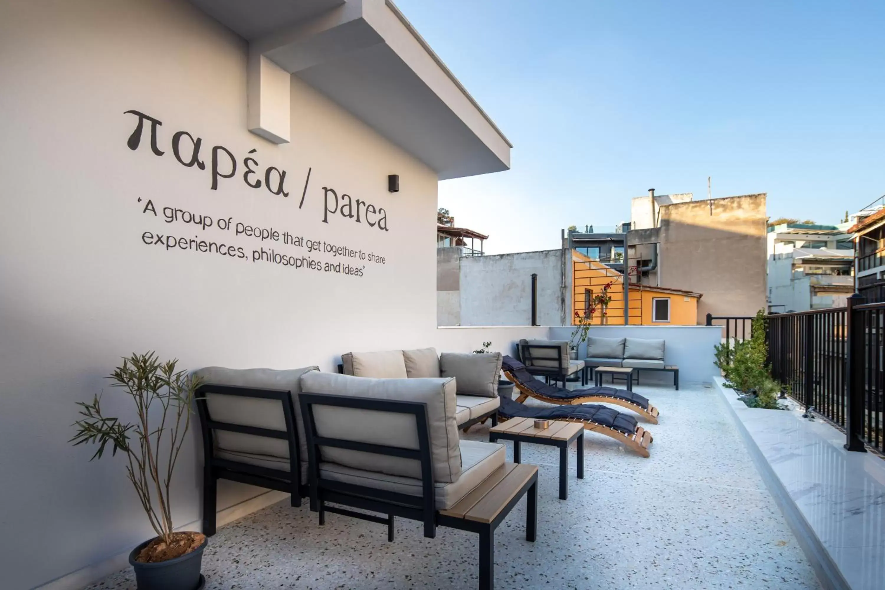 Property Building in PAREA Athens