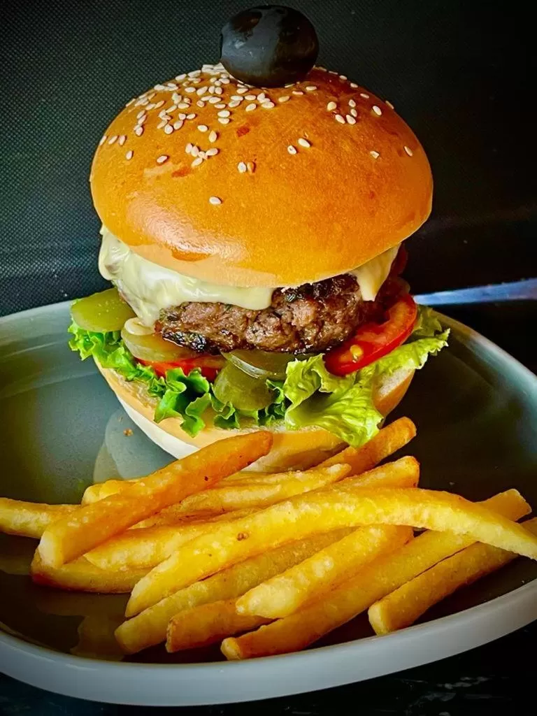 Restaurant/places to eat in Empyrean Dhaka City Centre