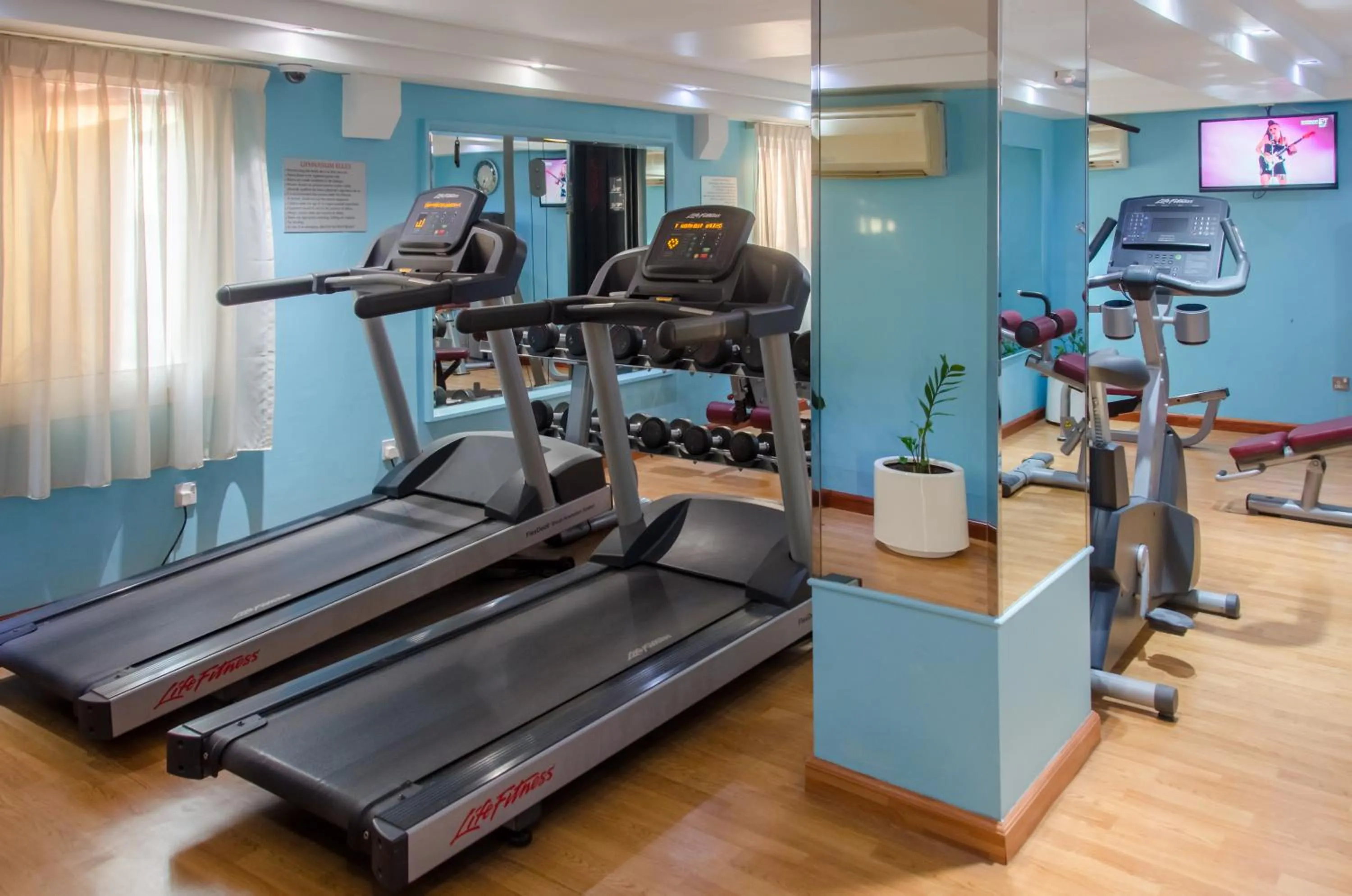 Fitness centre/facilities in Avenue Hotel Dubai