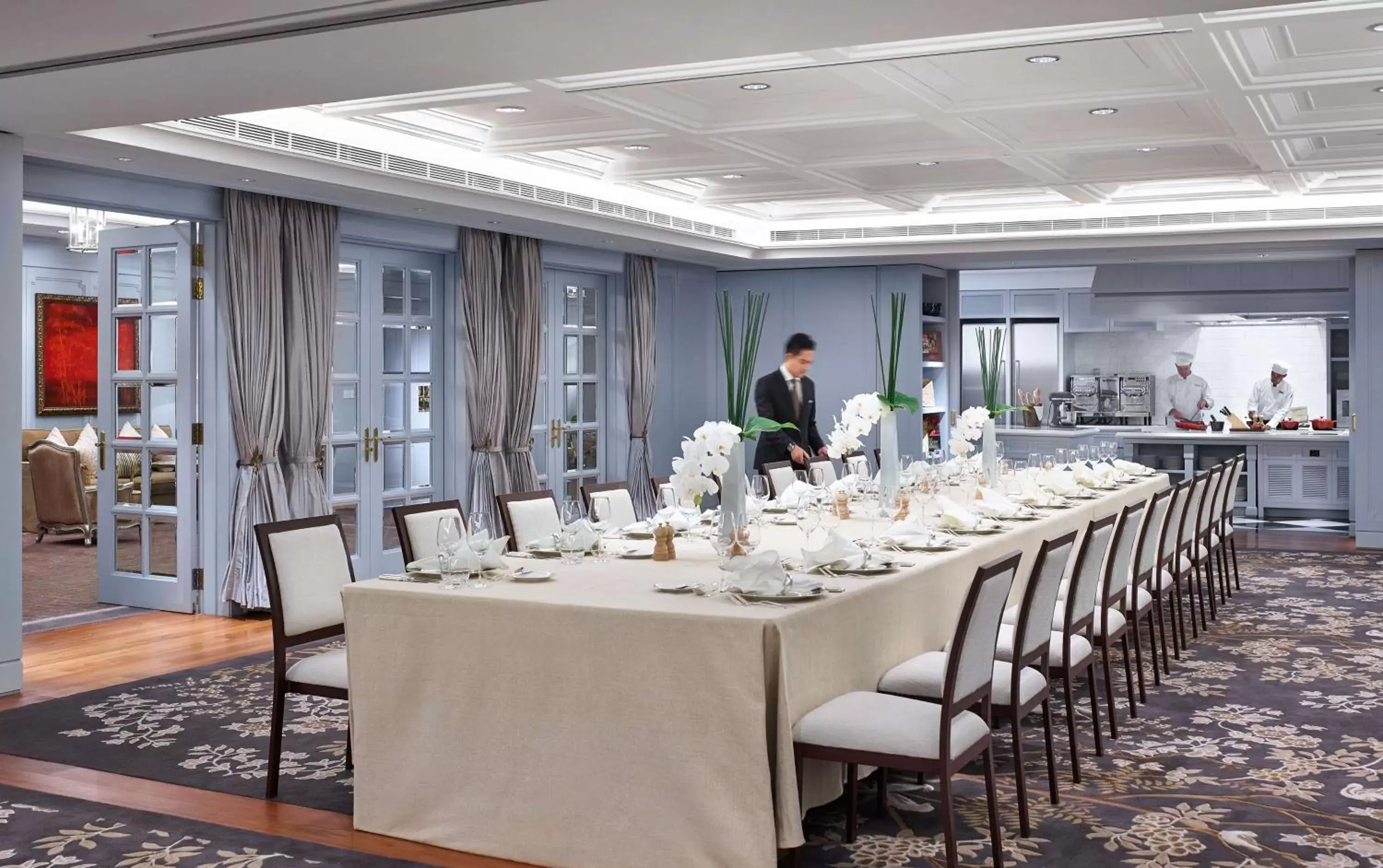 Restaurant/Places to Eat in Park Hyatt Saigon