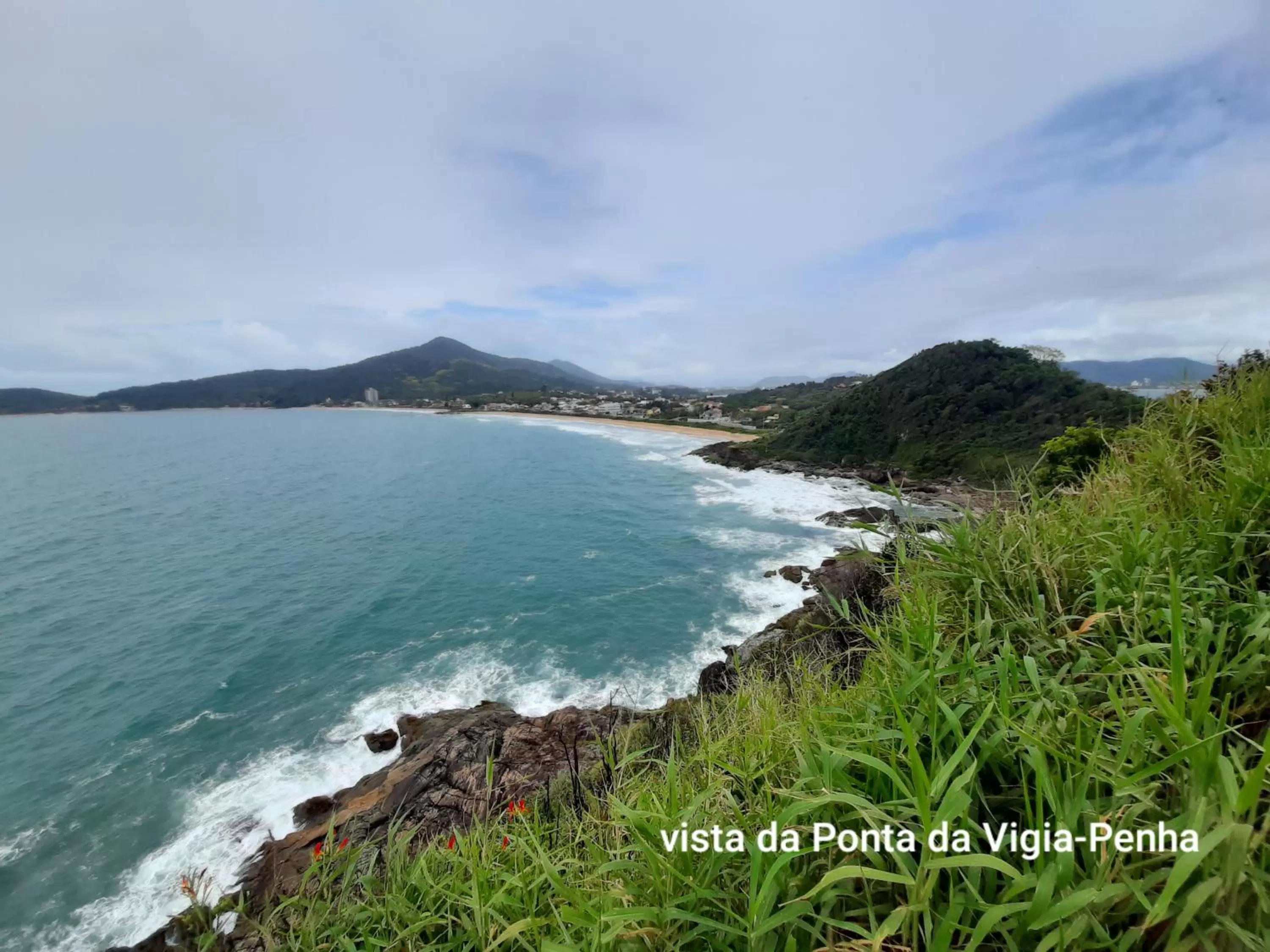 Studio with Balcony in PENHAFLAT, STUDIO COMPLÉTO, C GARAGEM , A 700 m do parque e 120 m da praia