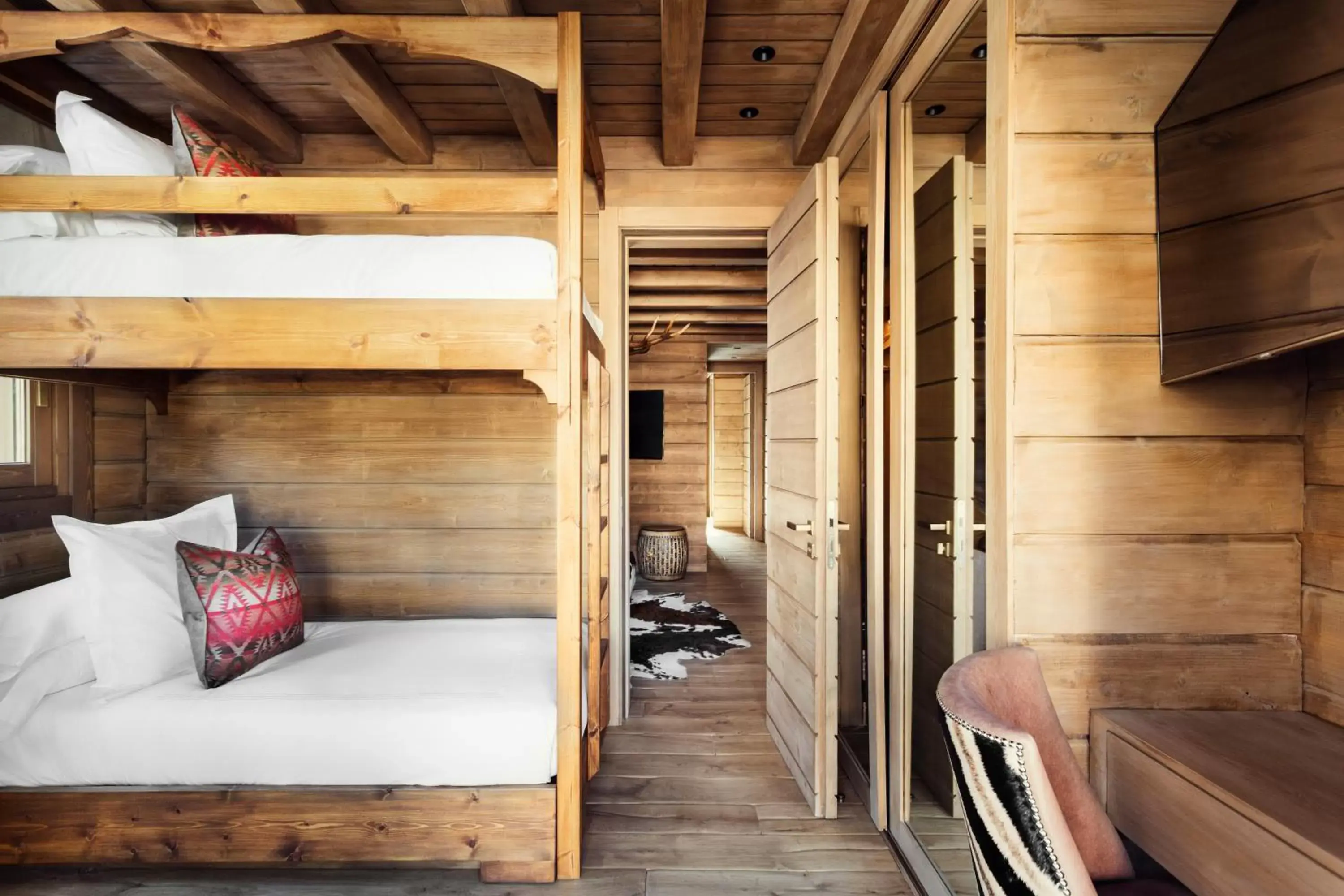 Bunk Bed in El Lodge, Ski & Spa