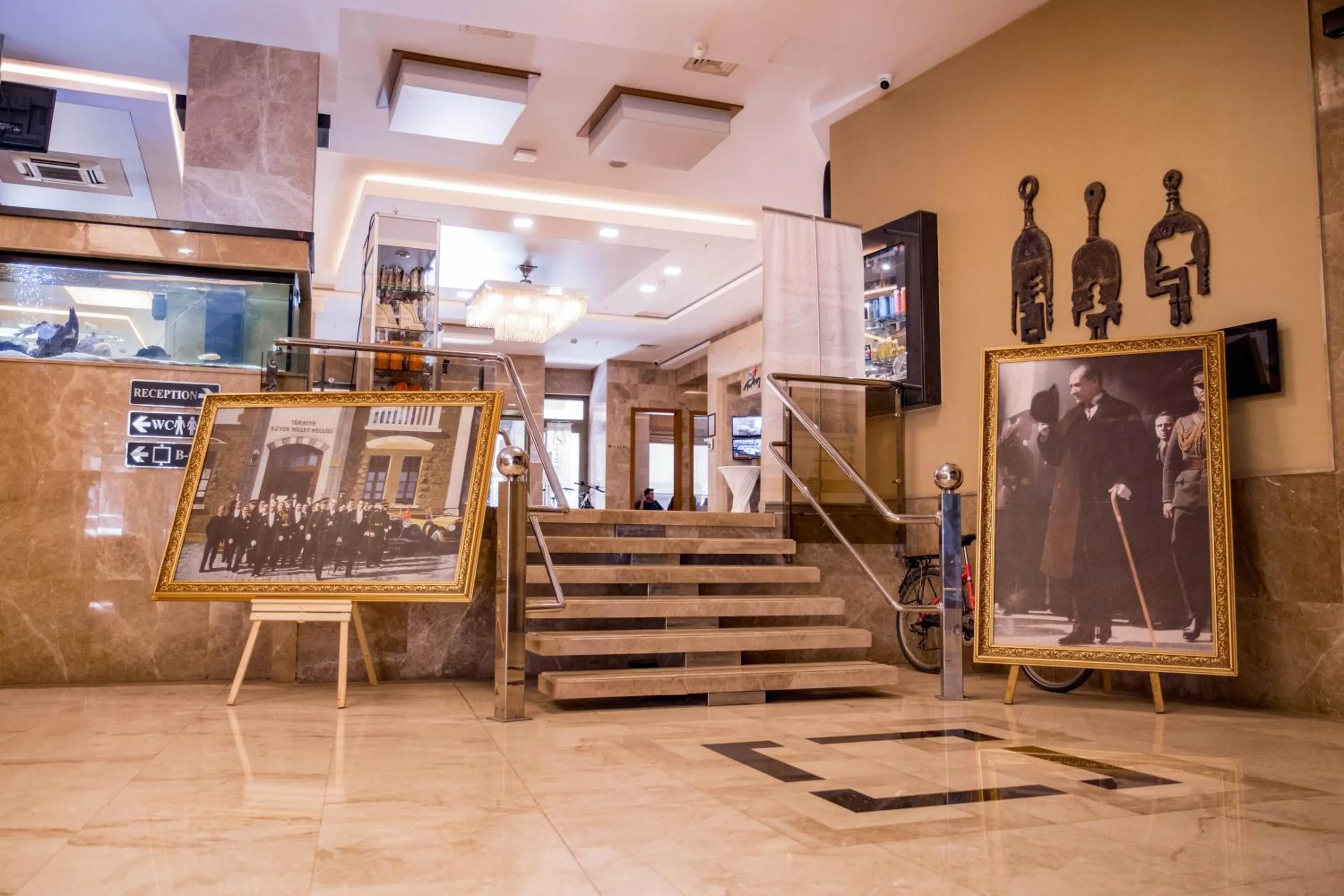 Lobby or reception in Selçuk Hotel