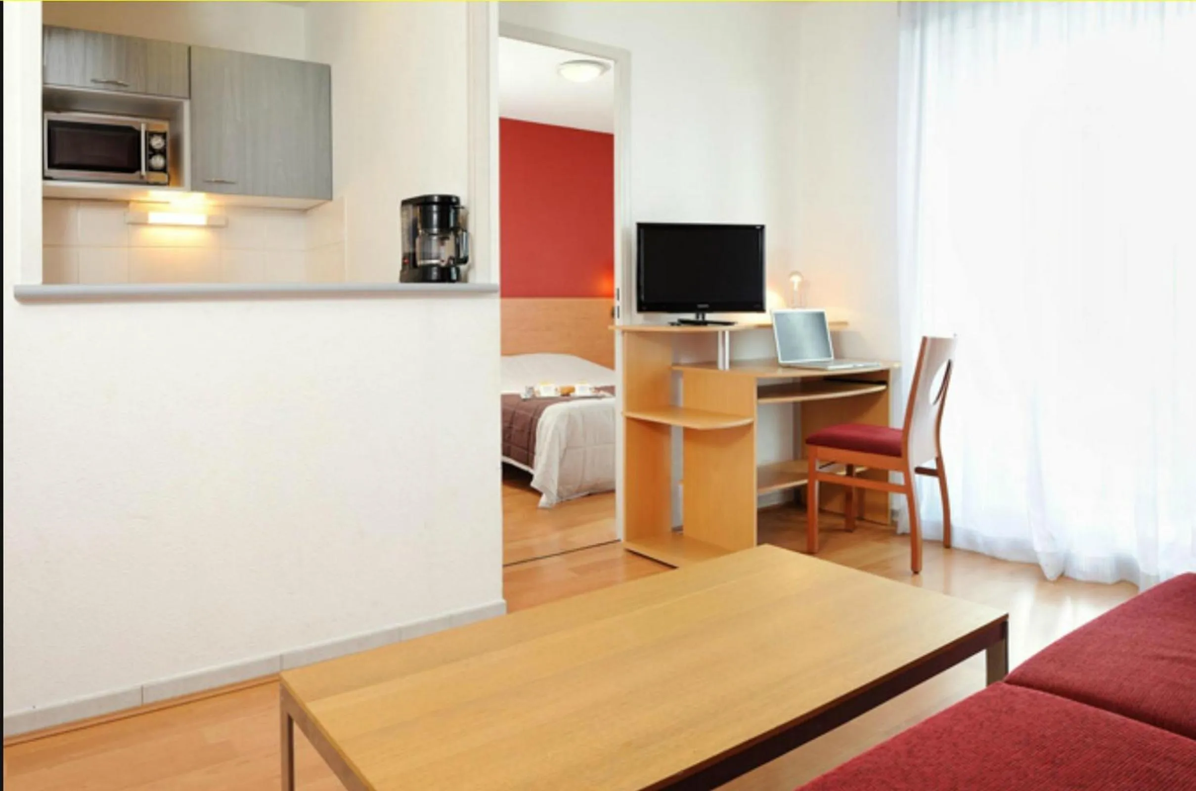 Photo of the whole room, Bed in Séjours & Affaires Lyon Park Lane