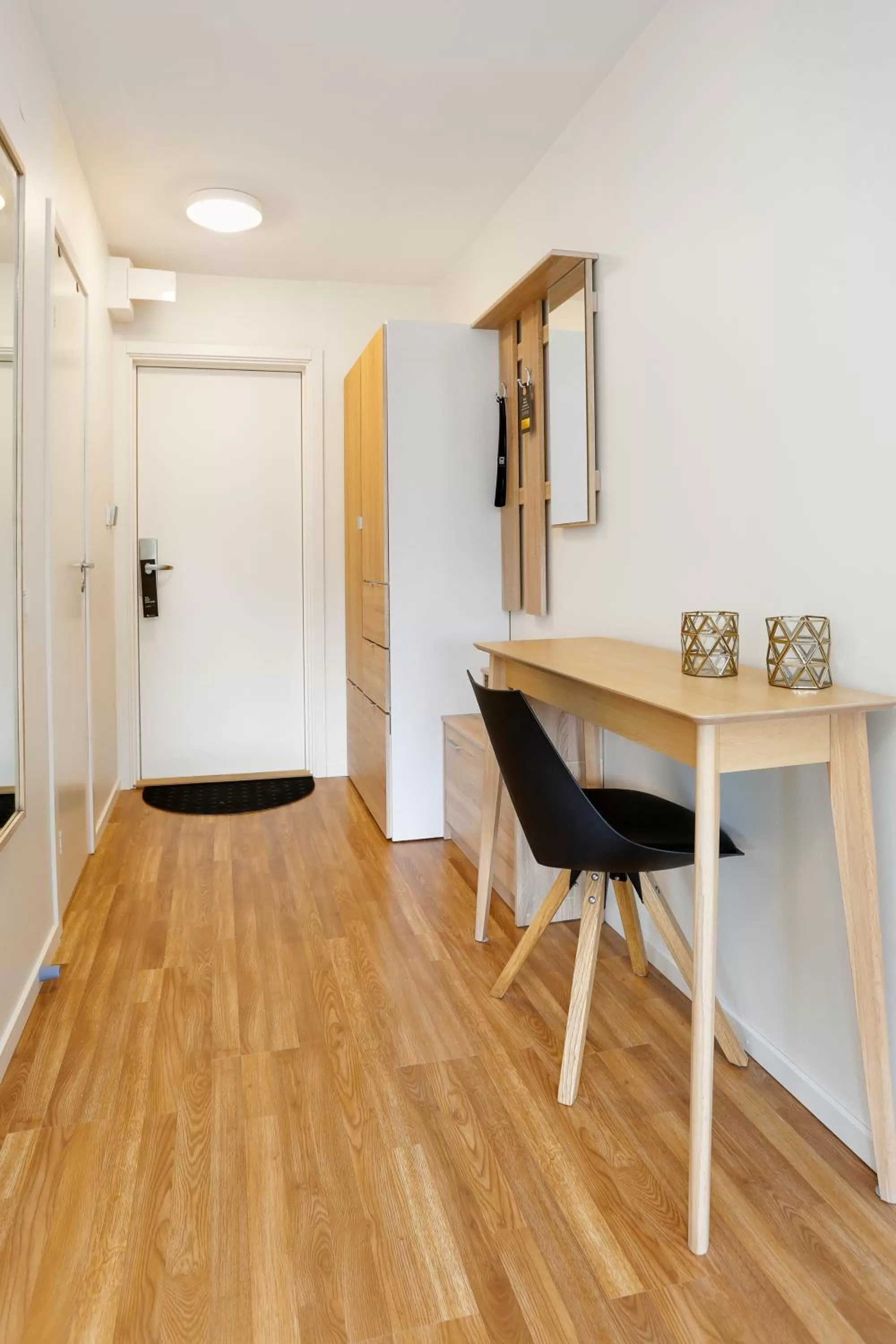 wardrobe in Almnäs Park Hotel