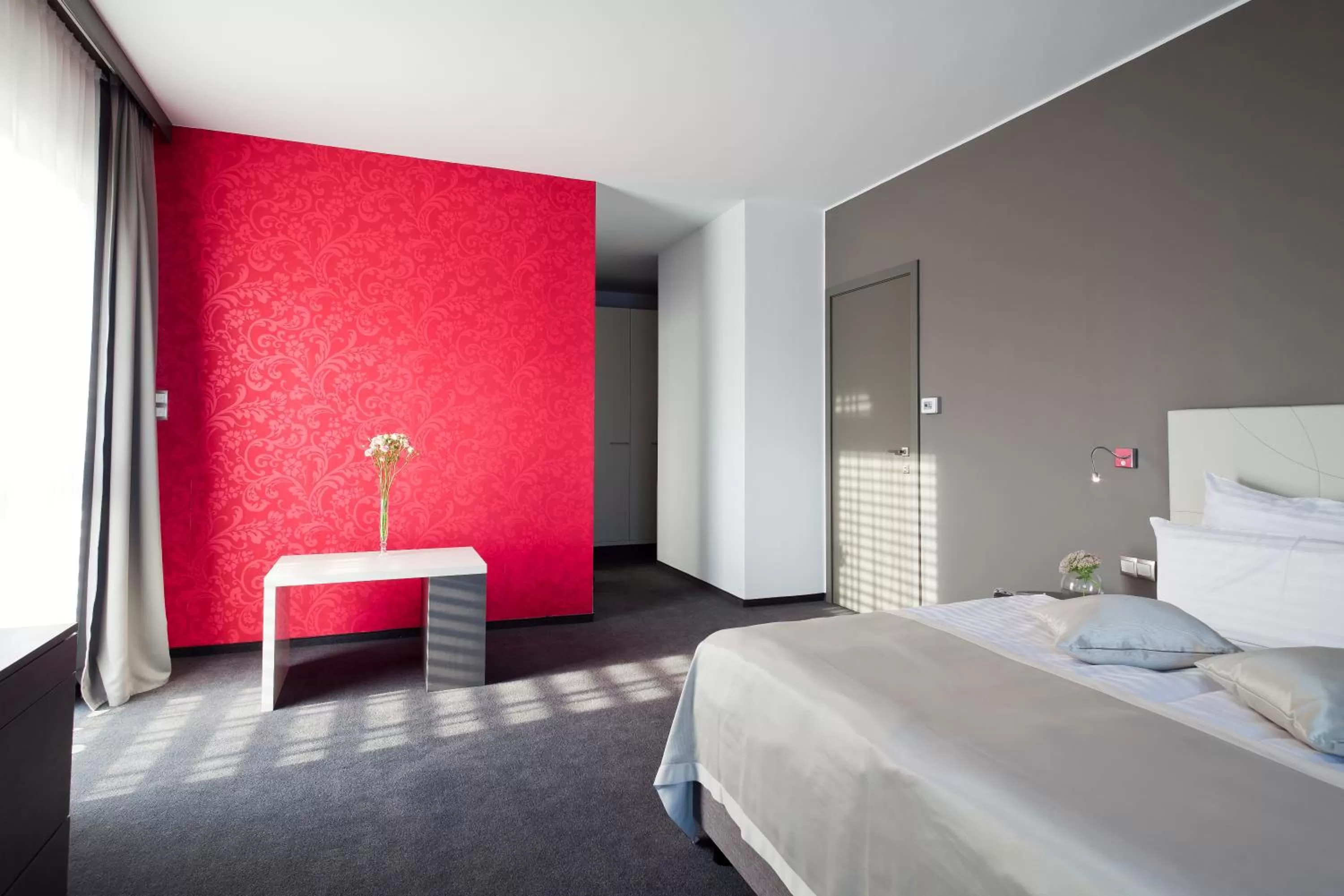 Bedroom, Bed in Hotel City Maribor