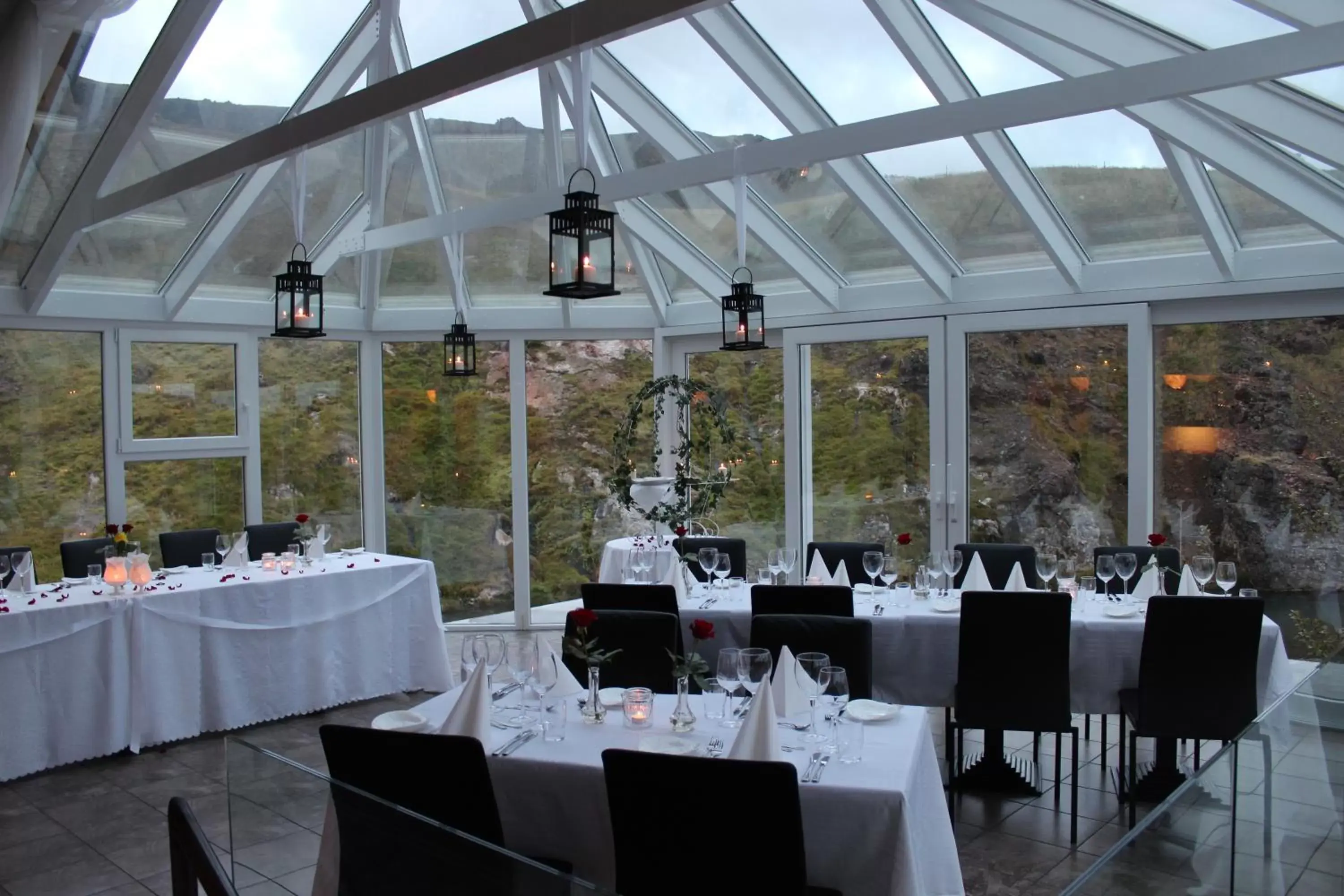 Restaurant/places to eat in Frost and Fire Hotel Restaurant/places to eat in Frost and Fire Hotel