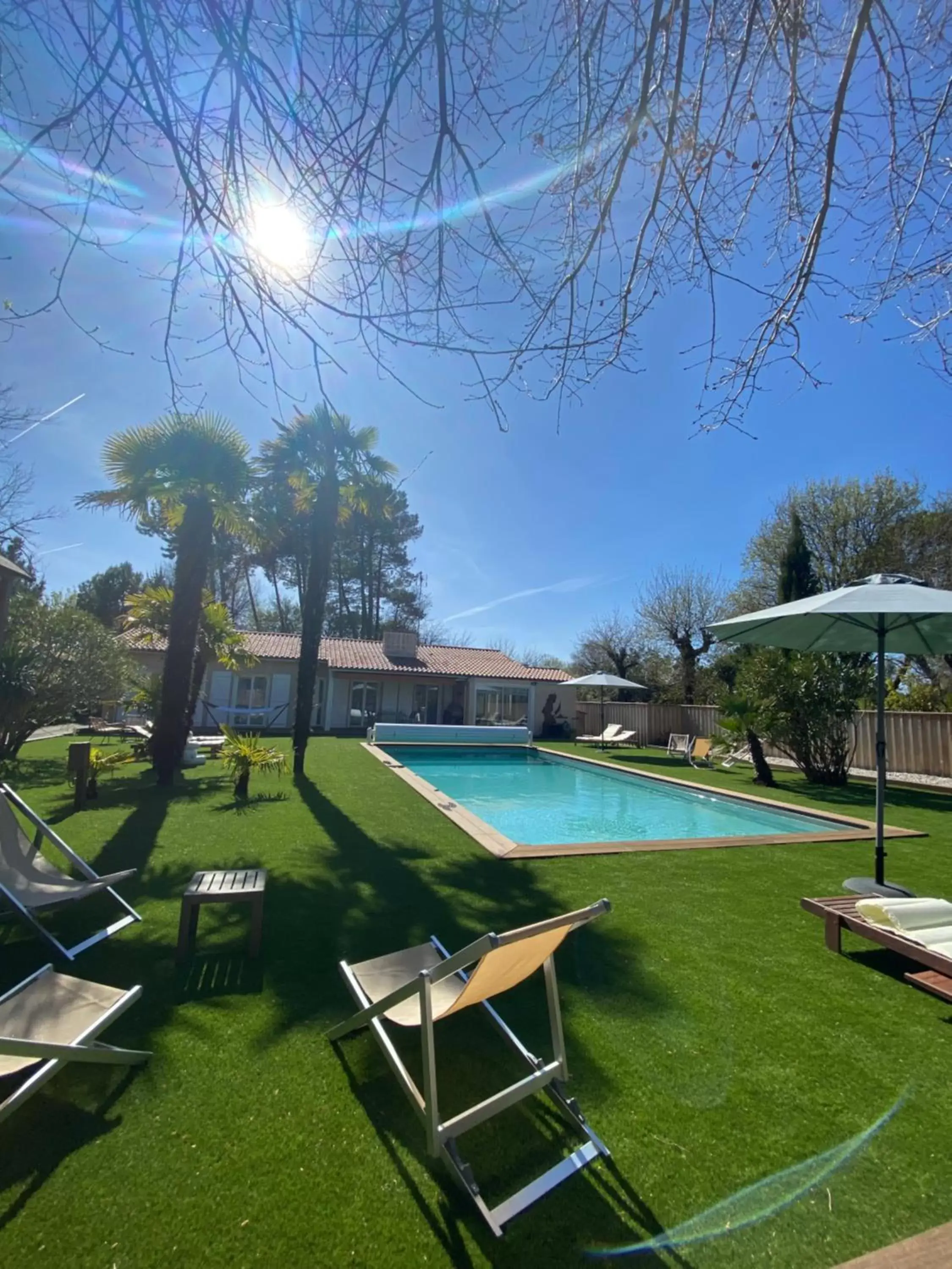 Garden, Swimming Pool in VILLA HERBERT Chambres d'hôtes Gîte Soirée étape