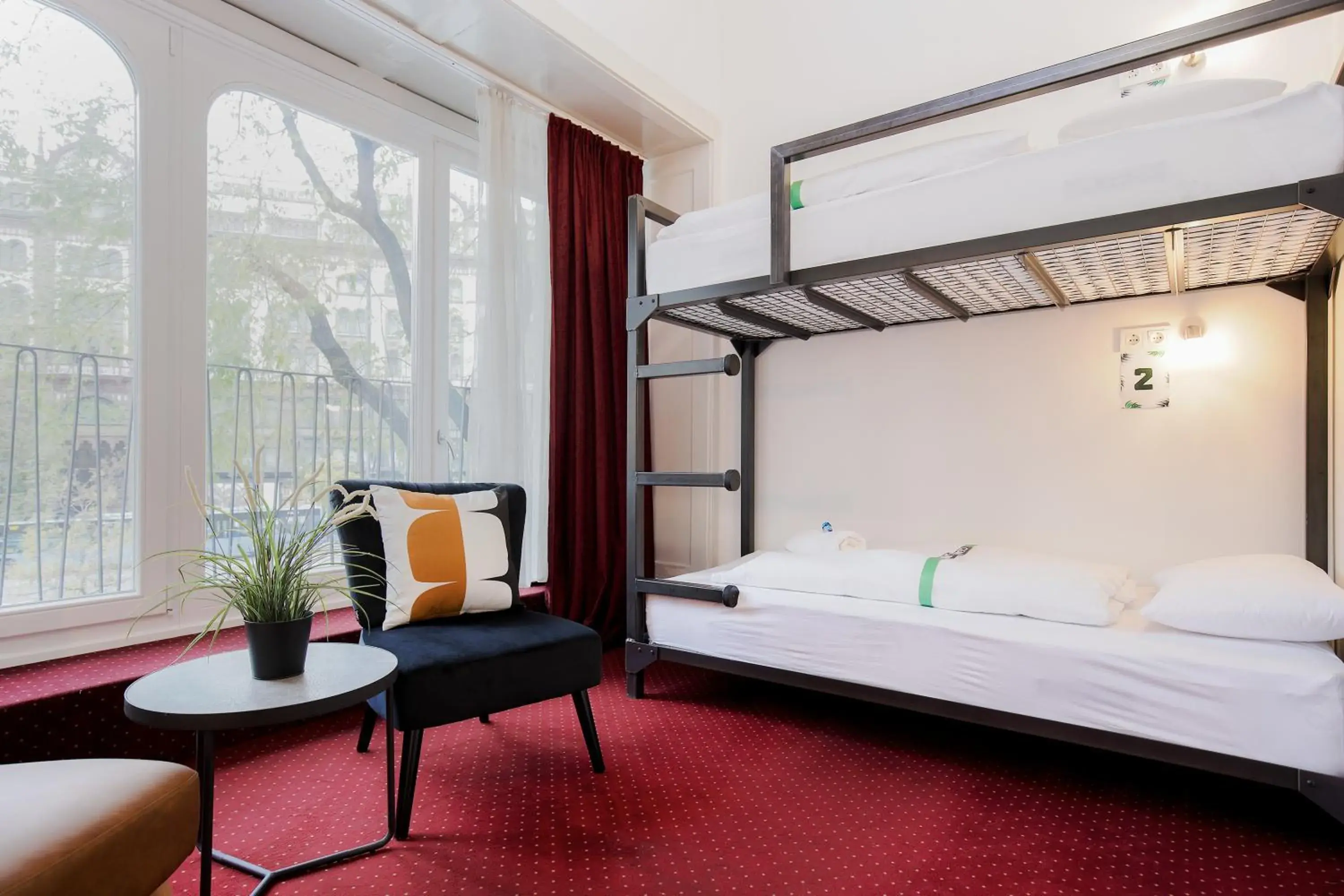 bunk bed in Maverick Hostel & Ensuites