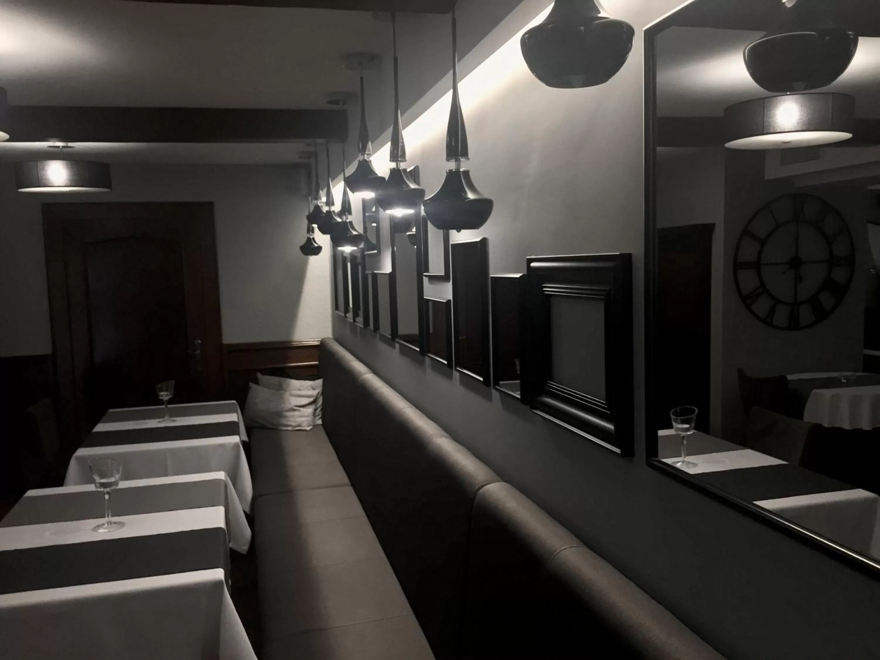 Restaurant/places to eat in Hotel Kolorowa