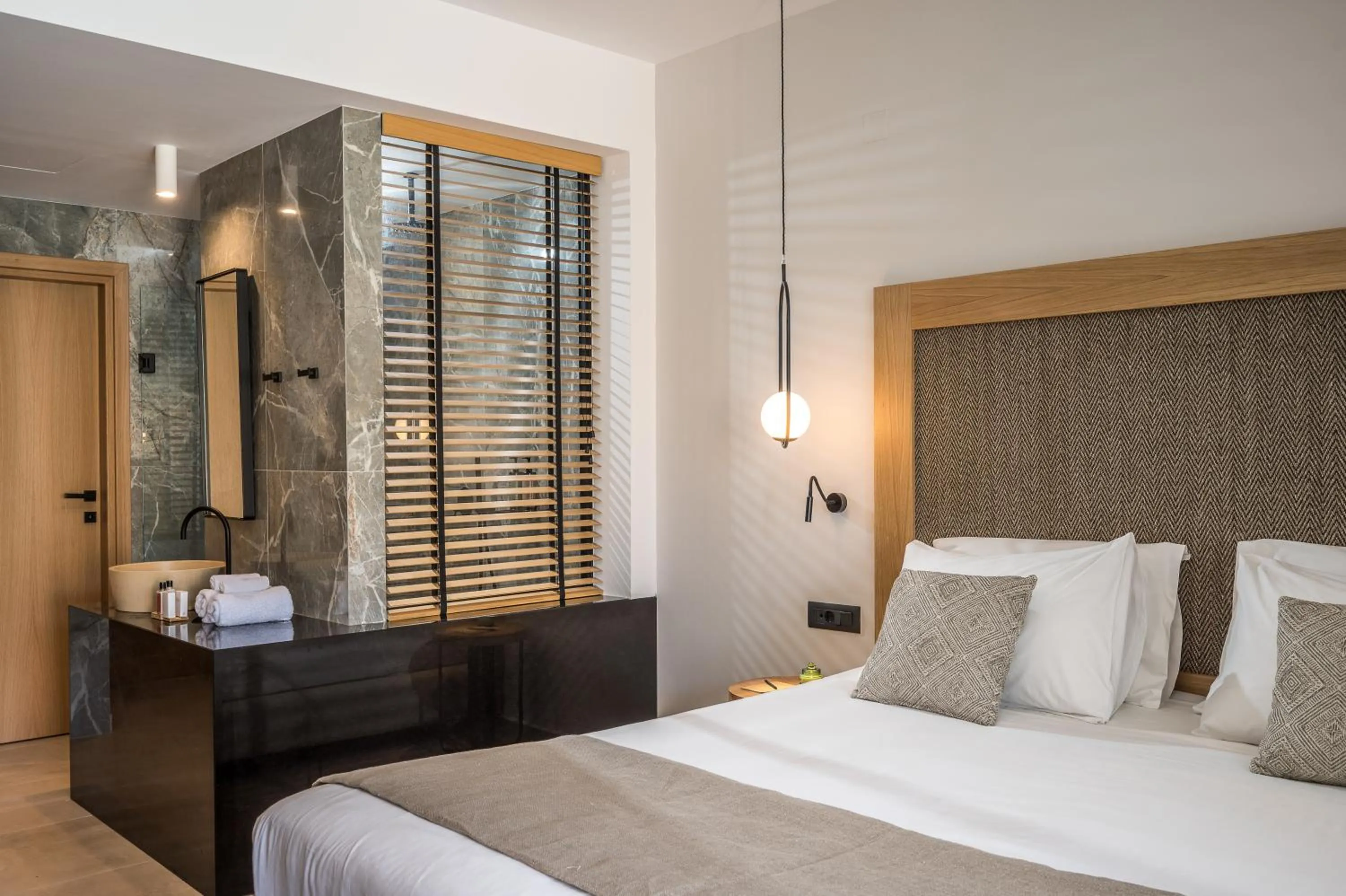 Bed in Stella Palace Aqua Park Resort