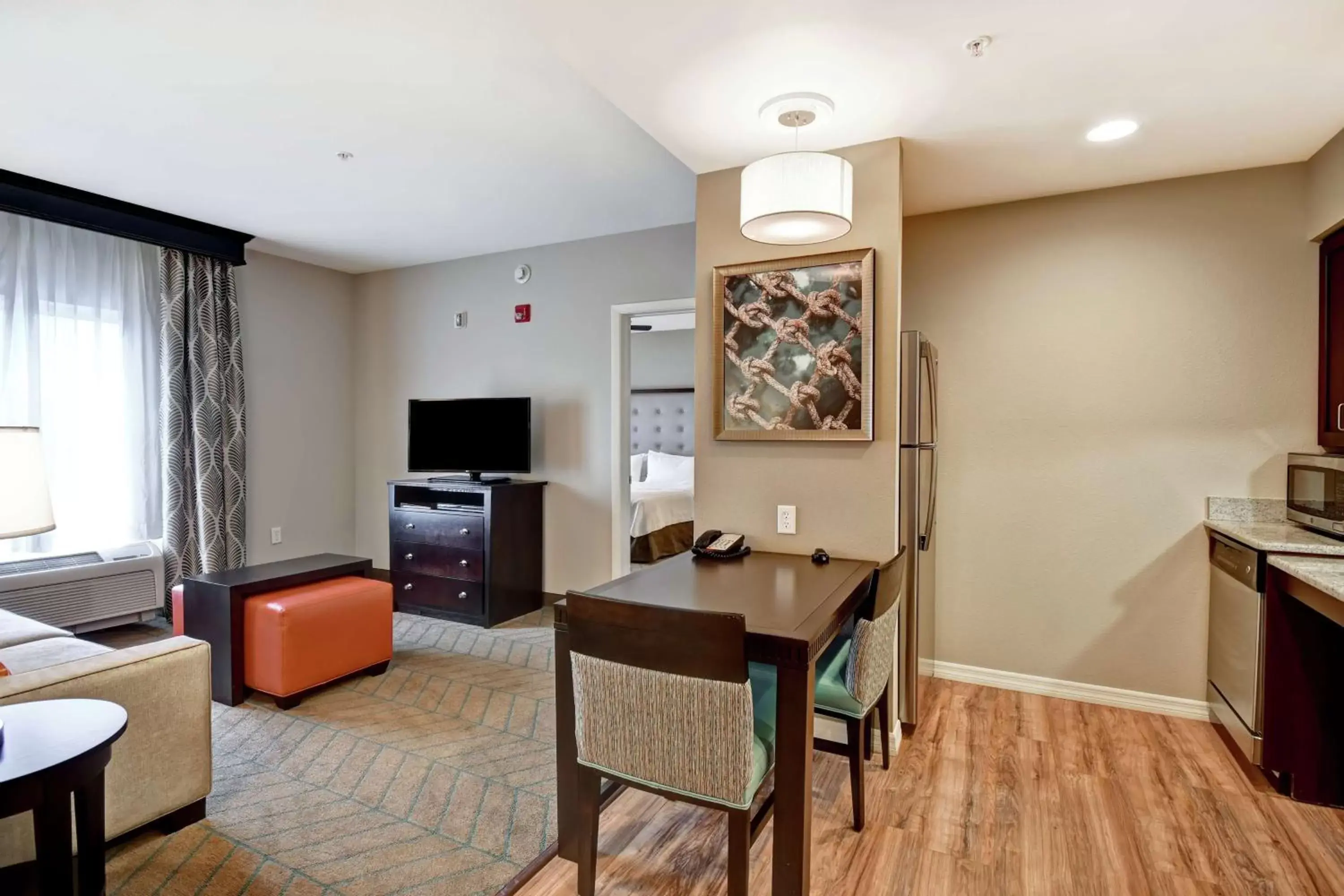 Bedroom, Dining Area in Homewood Suites by Hilton Tampa-Port Richey