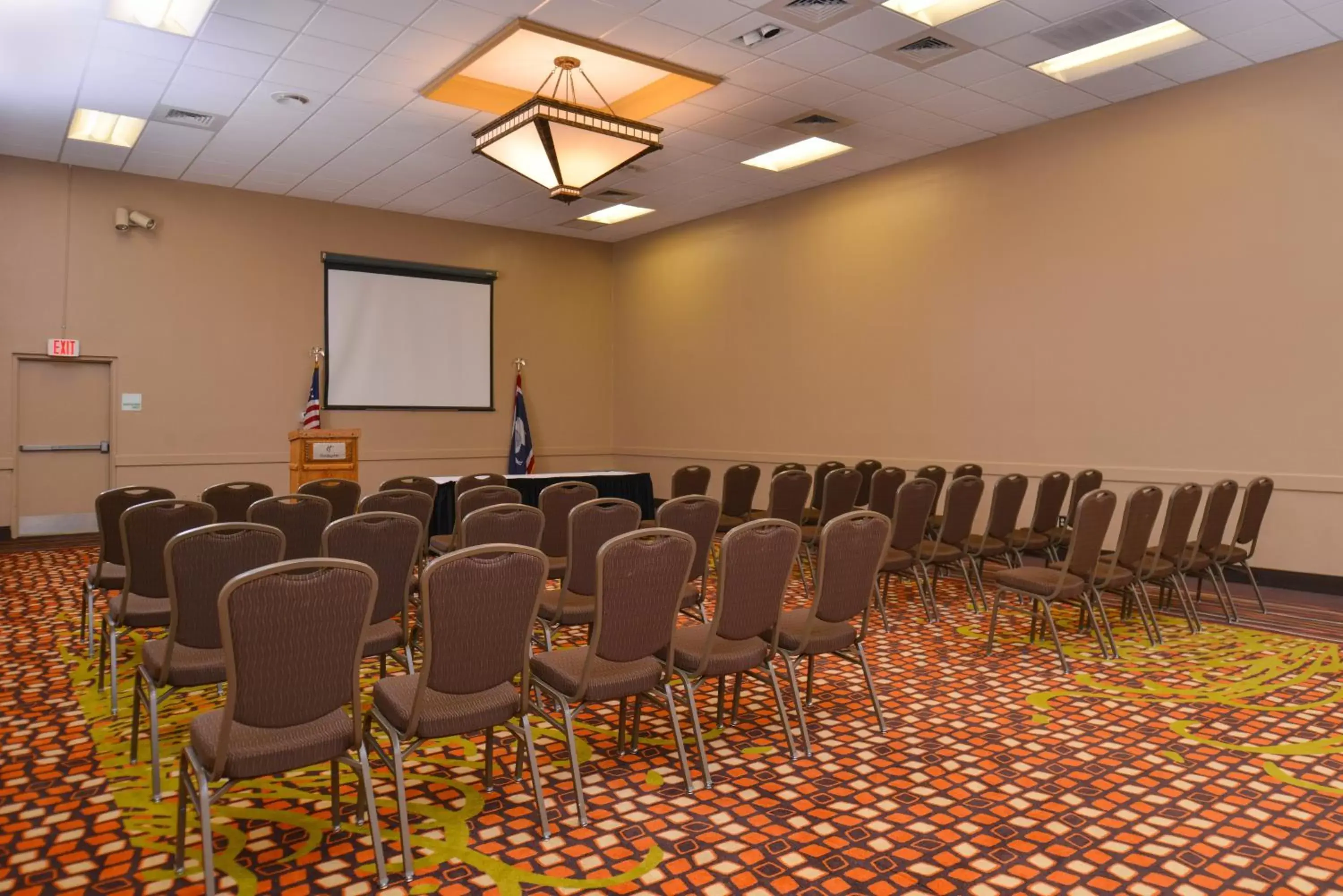 Meeting/conference room in Ramada Plaza by Wyndham Sheridan Hotel & Convention Center