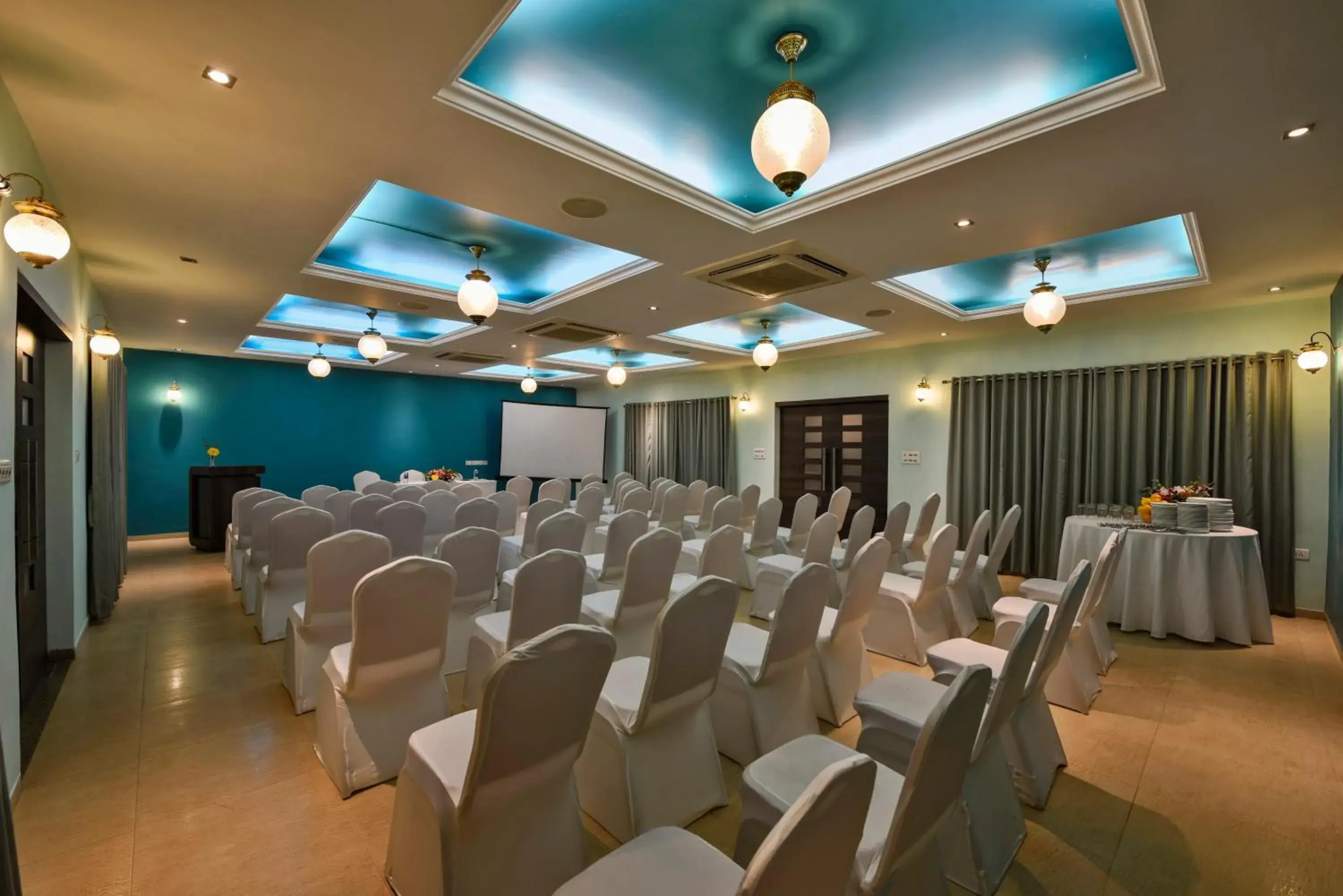 Banquet/Function facilities, Banquet Facilities in The Fern Samali Resort