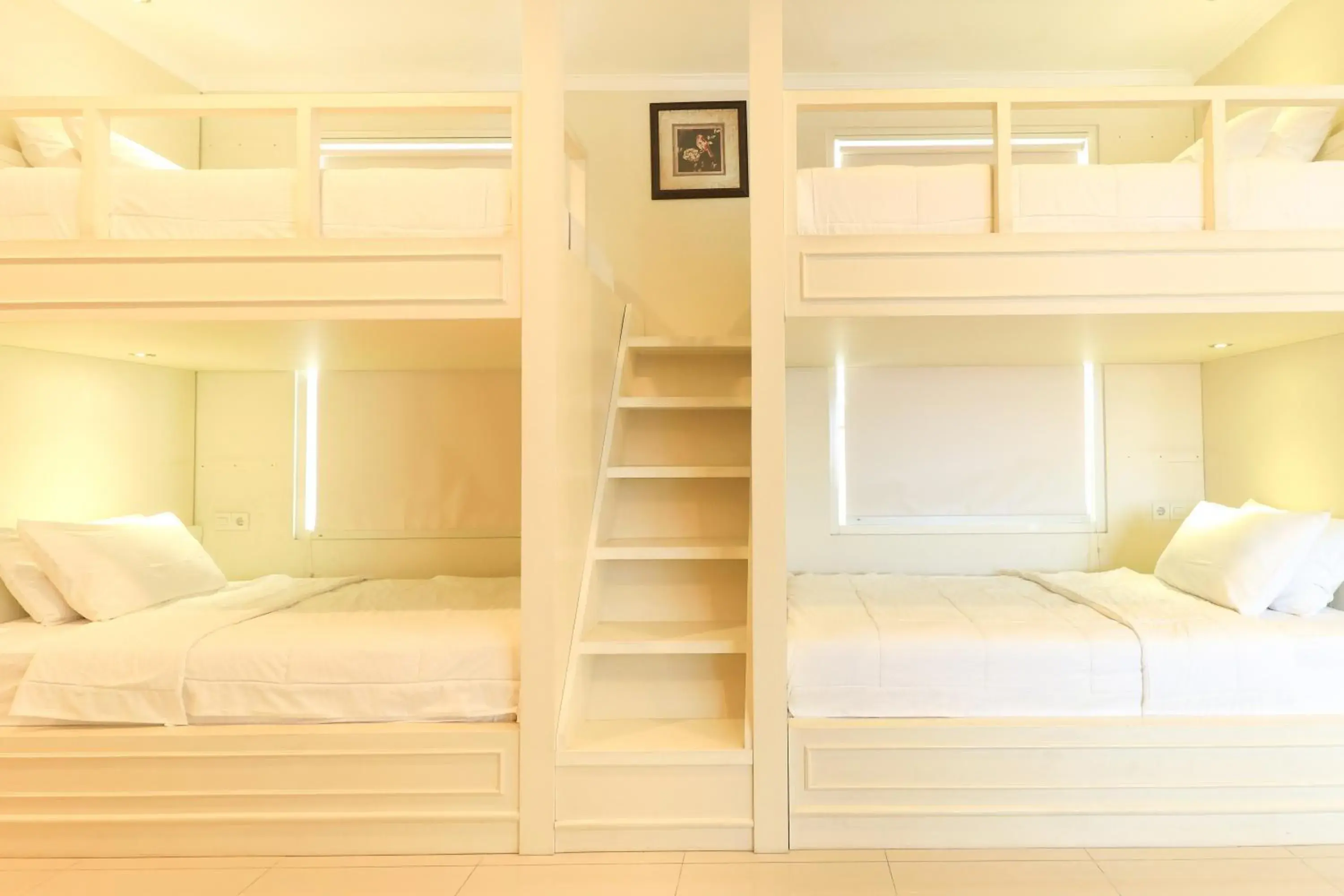 Bunk Bed in HOME Guesthouse by ZUZU