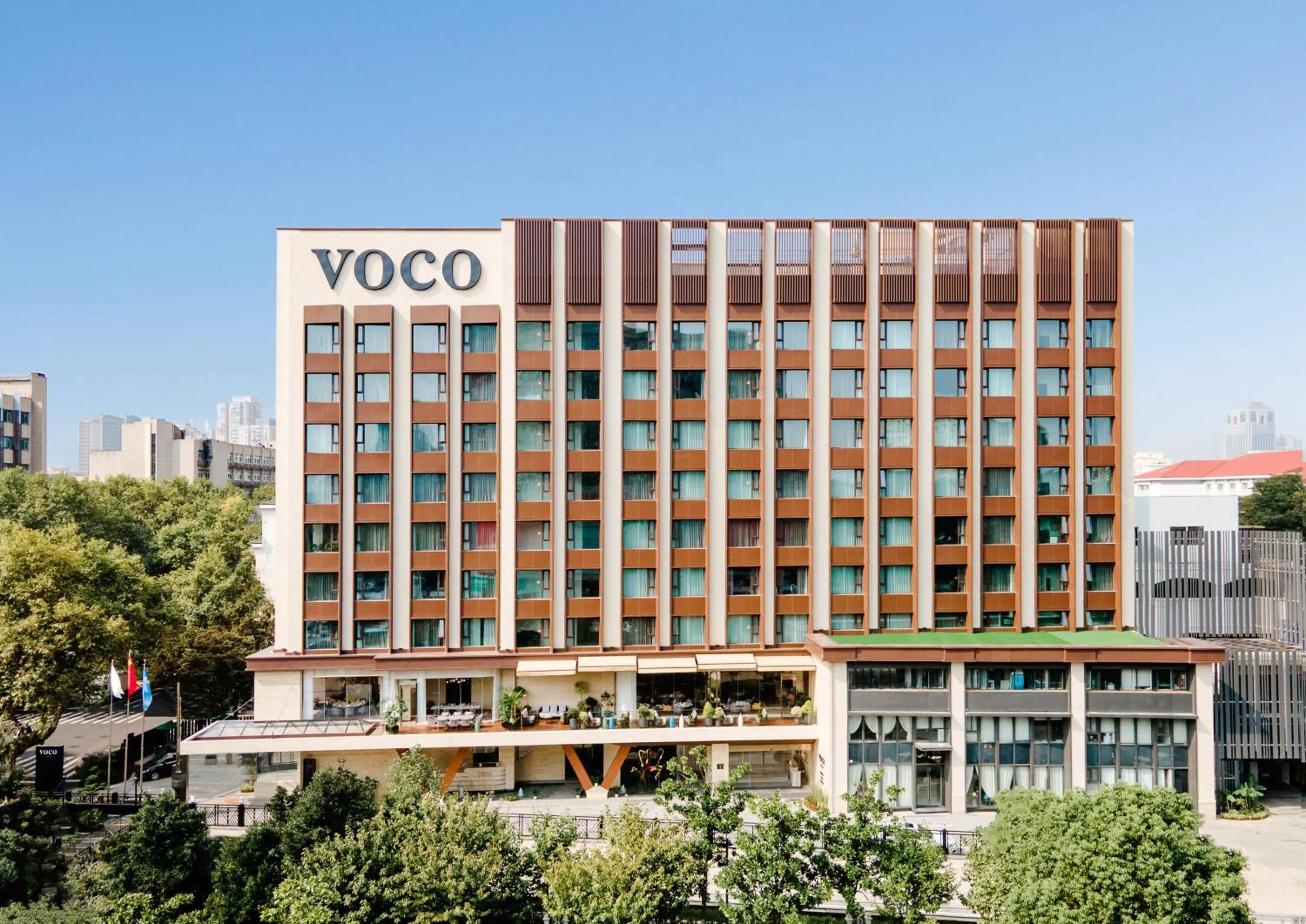 Property building in voco Nanjing Oriental Pearl