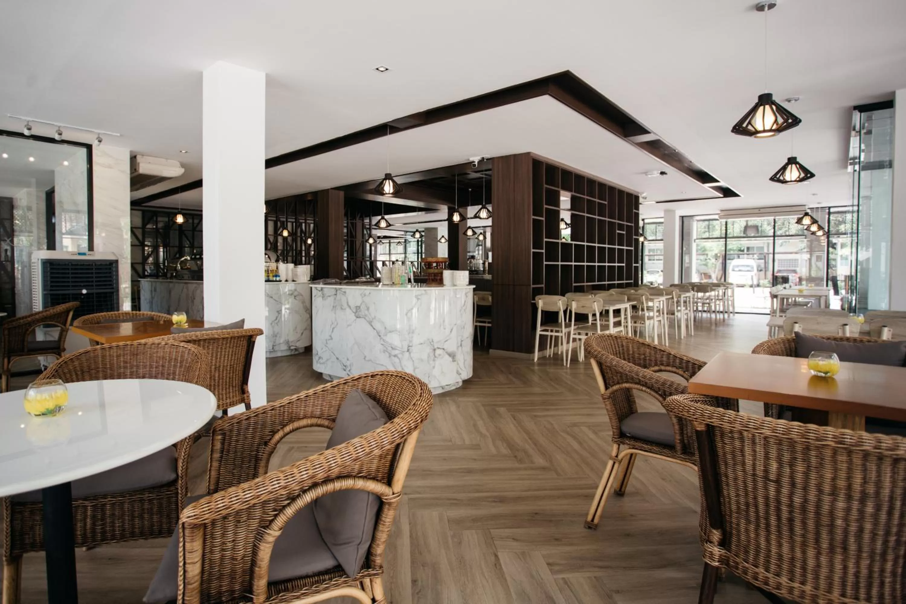 Restaurant/places to eat in Diamond Park Inn Chiangrai & Resort