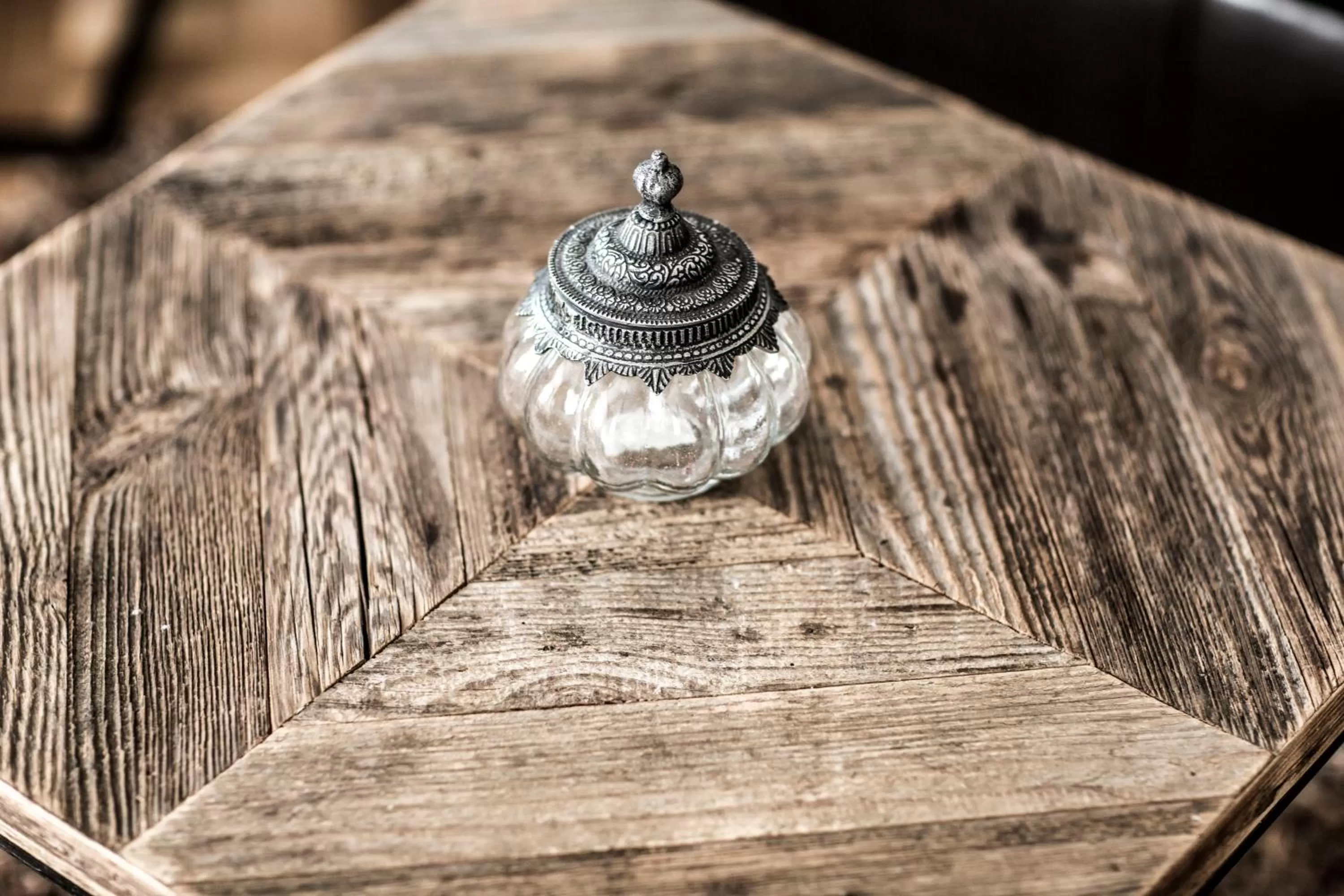 Decorative detail in The Yard Zürich