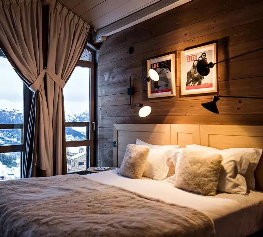 Bed in Les Trois Vallées, a Beaumier hotel