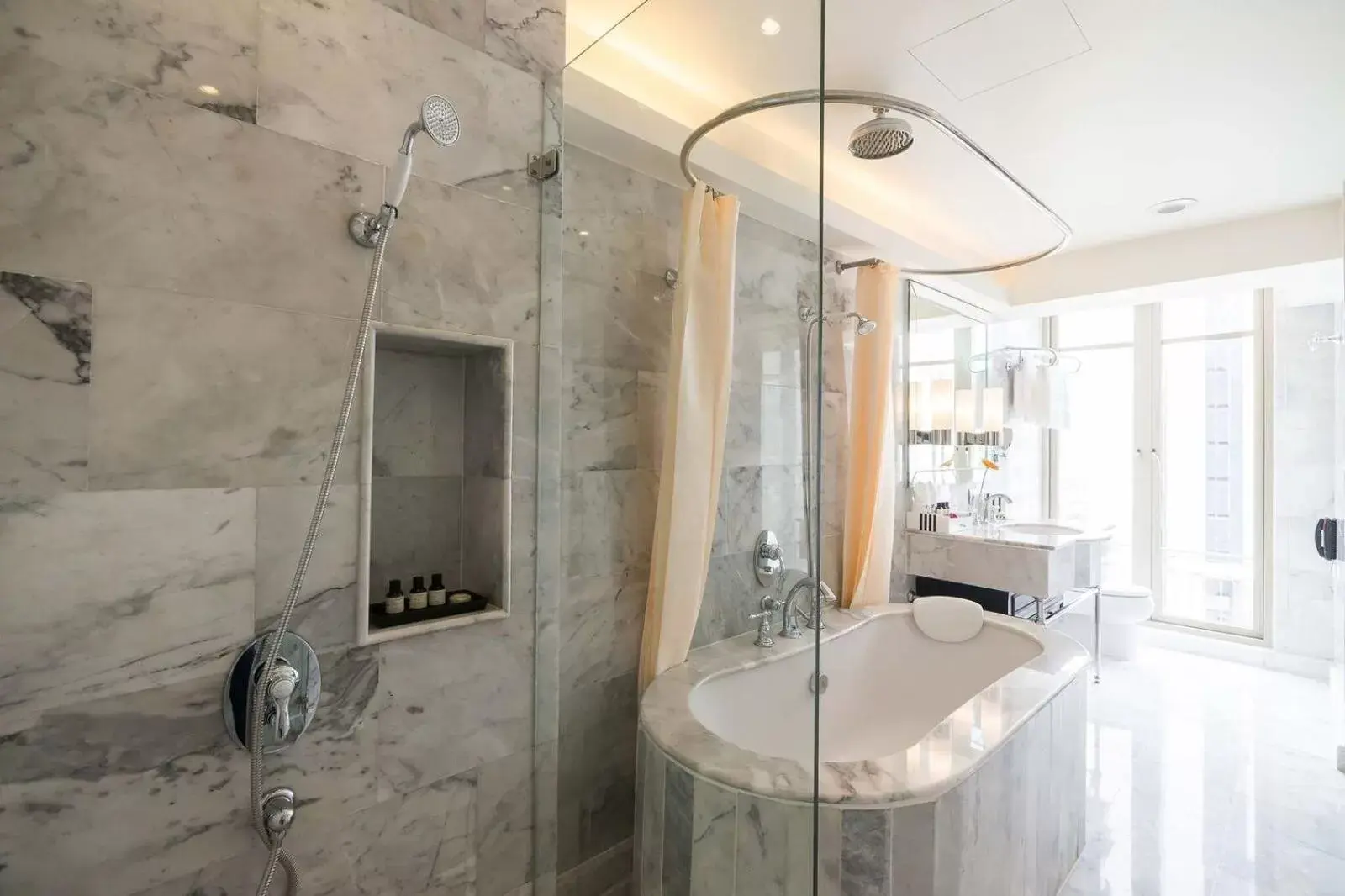 Shower, Bathroom in Akara Hotel