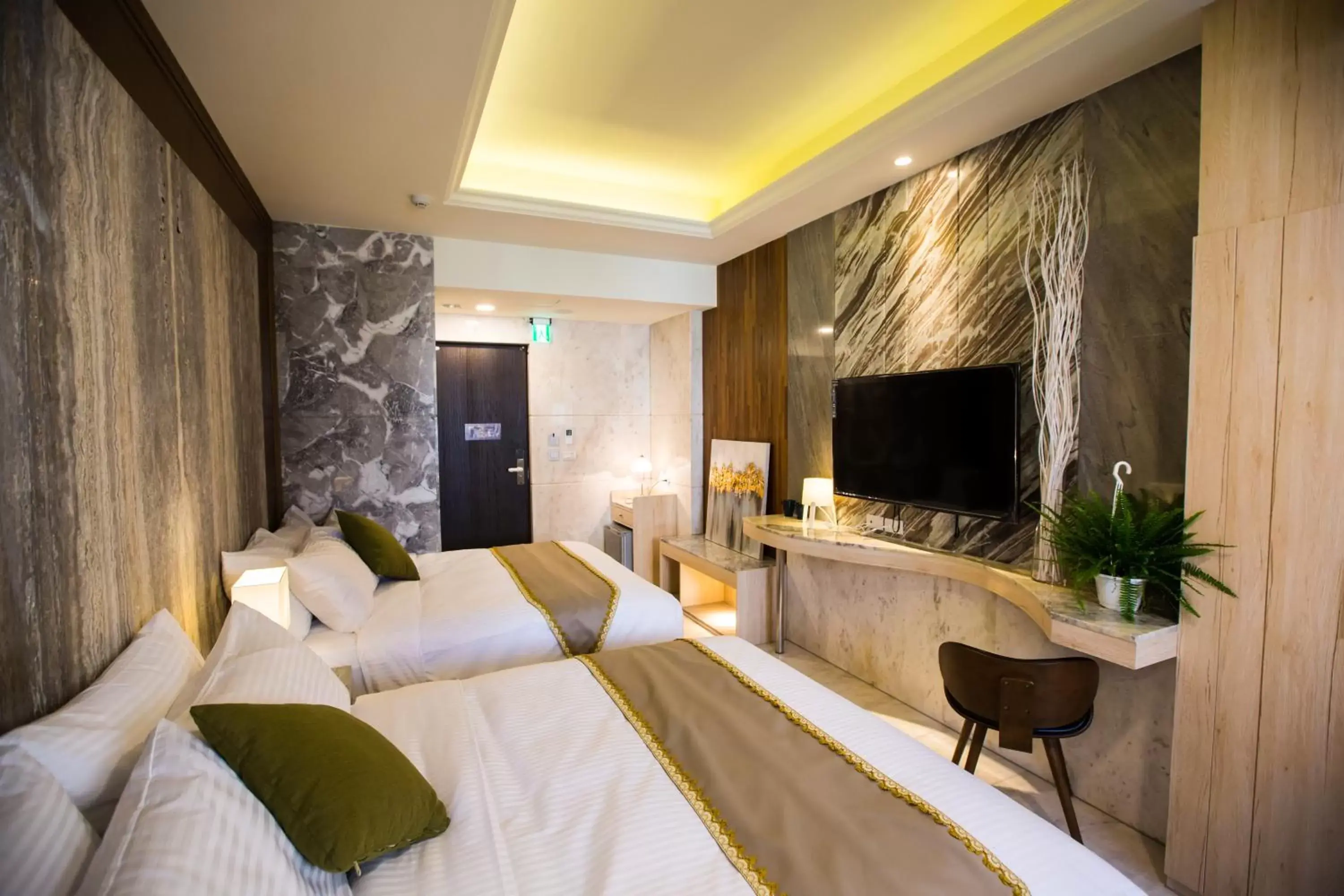 Deluxe Quadruple Room in Hotel Maple Taiwan Boulevard Deluxe Quadruple Room in Hotel Maple Taiwan Boulevard